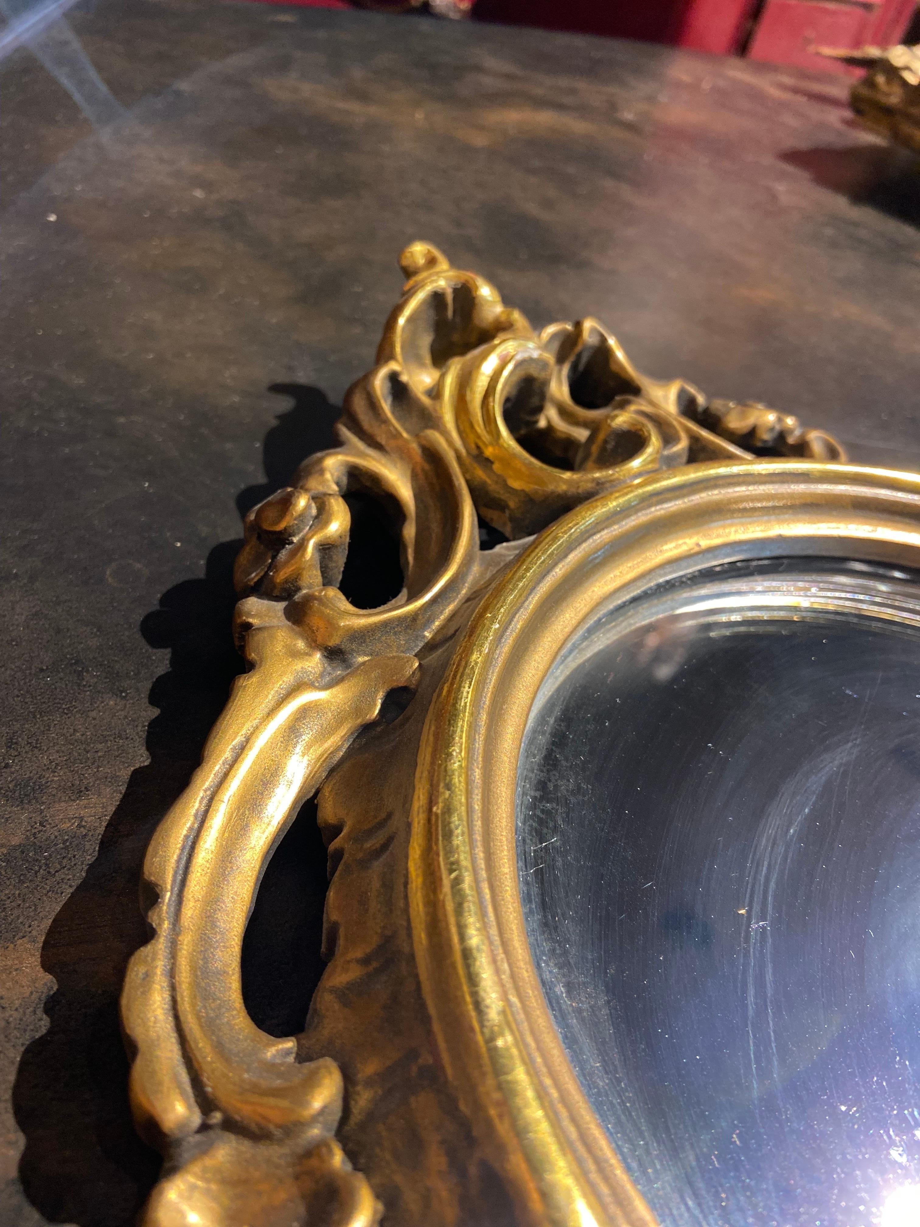 20th Century French Pair of Hand Carved and Gilt Wood Wall Mirrors For Sale 6