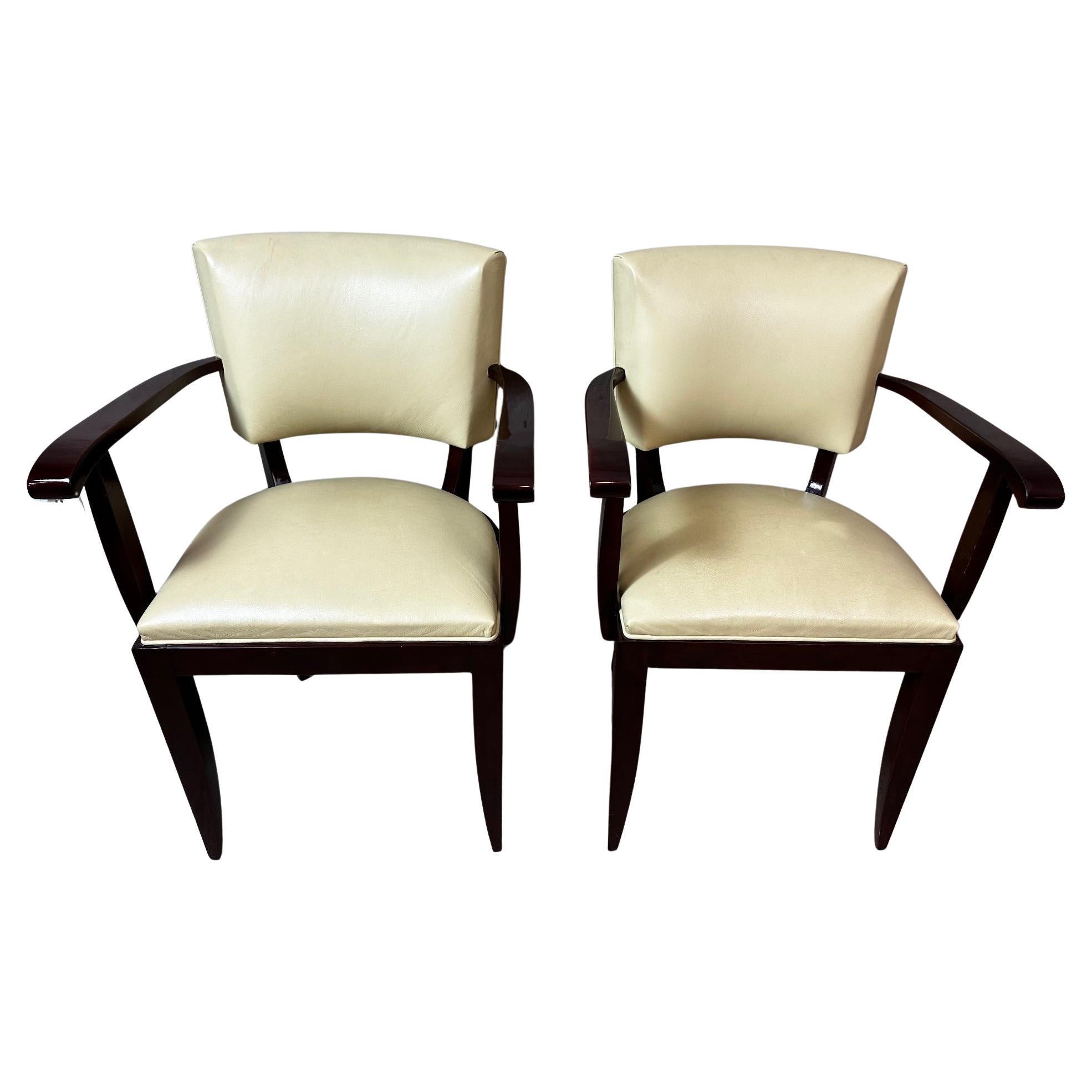 20e siècle Paire de fauteuils en cuir, 1930 en vente
