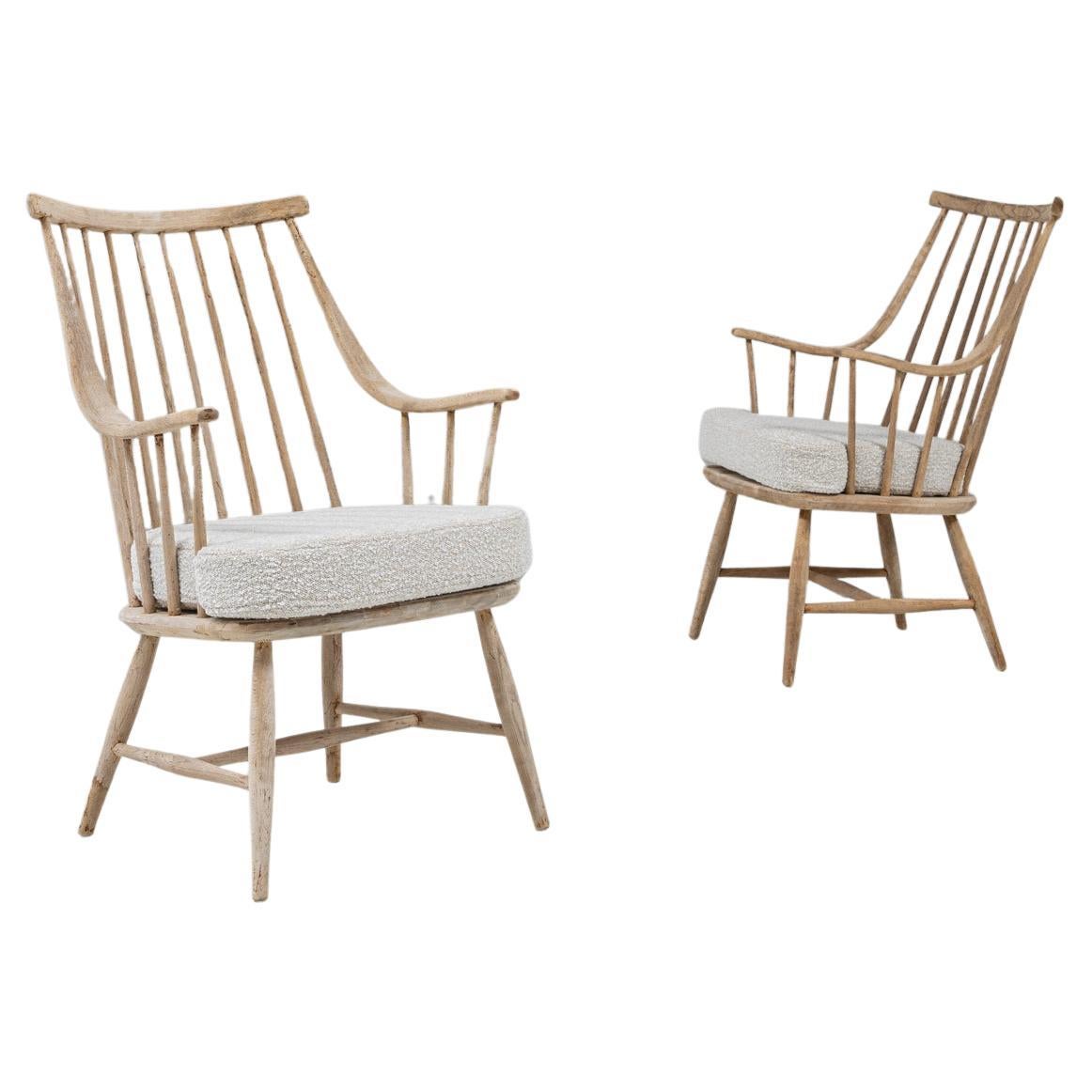 20th Century French Pair Of Oak Armchairs With Upholstered Seats