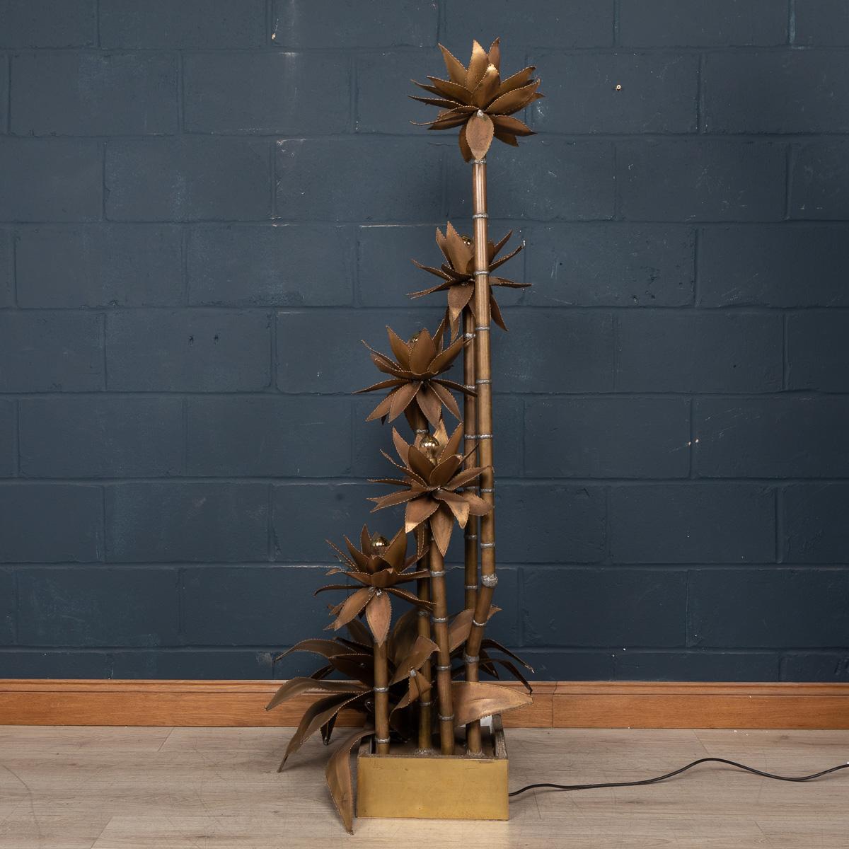 20th Century French Palm Floor Lamp by Maison Jansen, C.1970 In Good Condition For Sale In Royal Tunbridge Wells, Kent