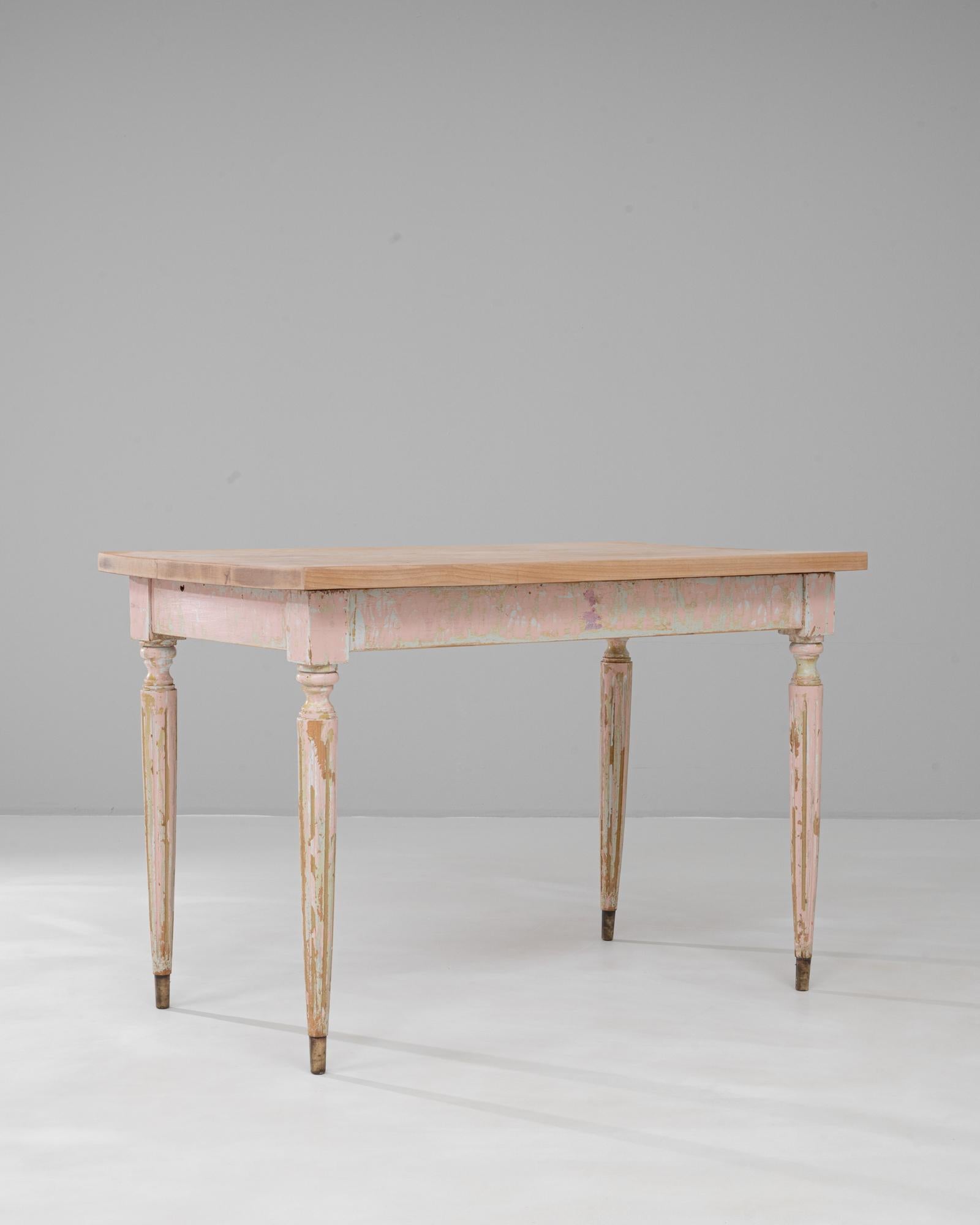 20th Century French Patinated Wooden Side Table For Sale 3