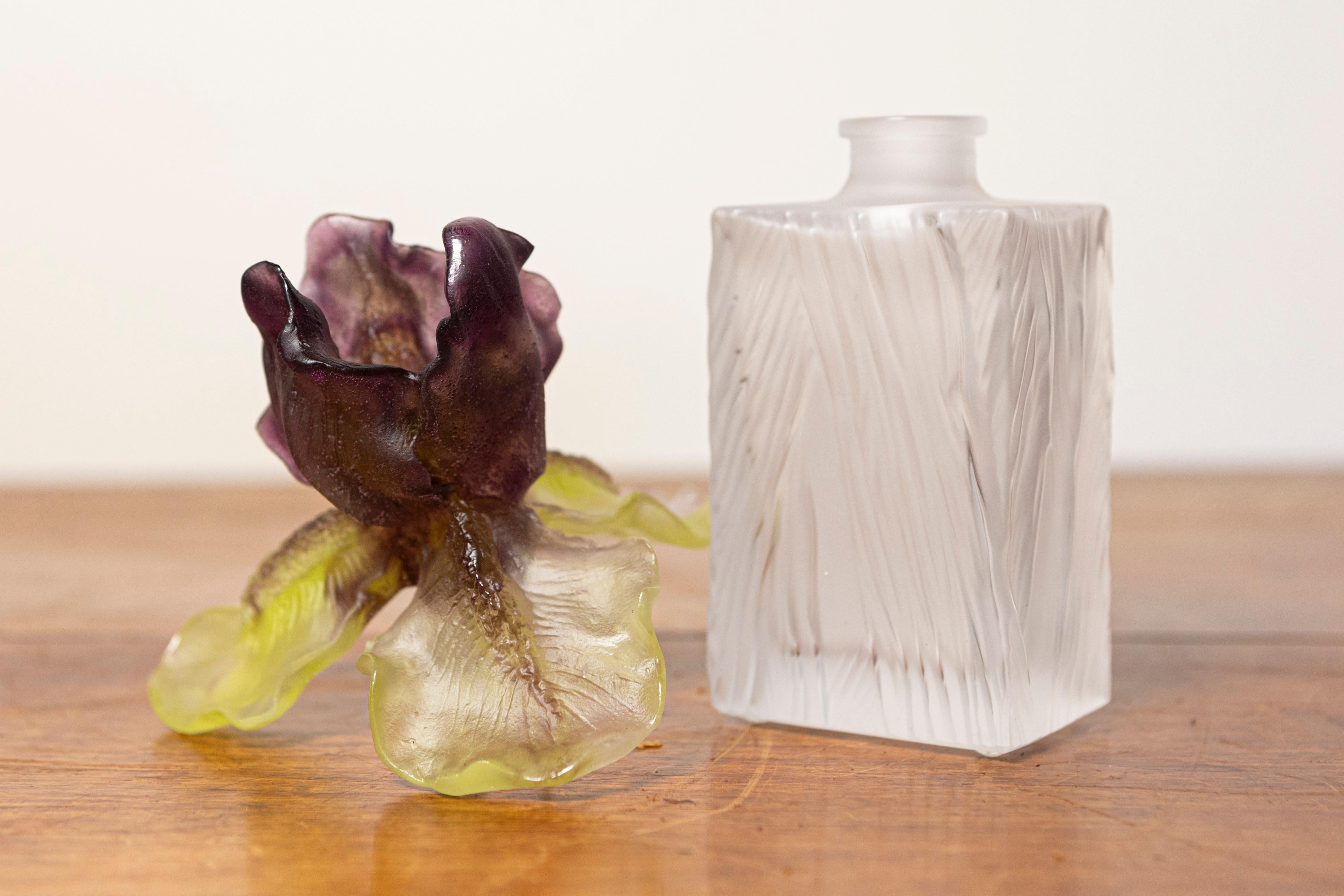 Frasco de perfume francés del siglo XX Escarchado en venta