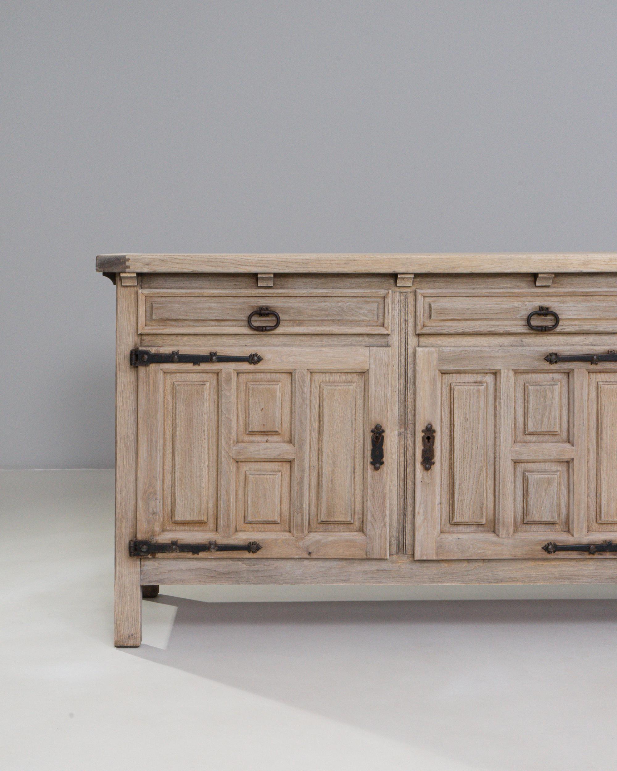 XX secolo 20th Century French Primitive Oak Buffet With Iron Hardware in vendita