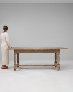 20th Century French Provincial Oak Dining Table with Rounded Edges