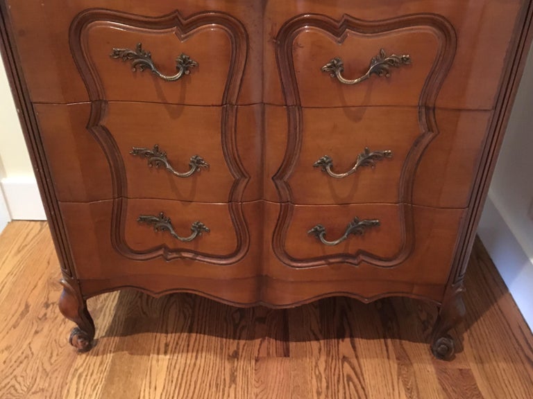 20th Century French Provincial Style Chest on Chest For Sale 6