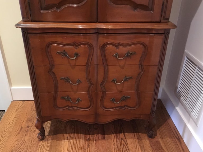 20th Century French Provincial Style Chest on Chest For Sale 1