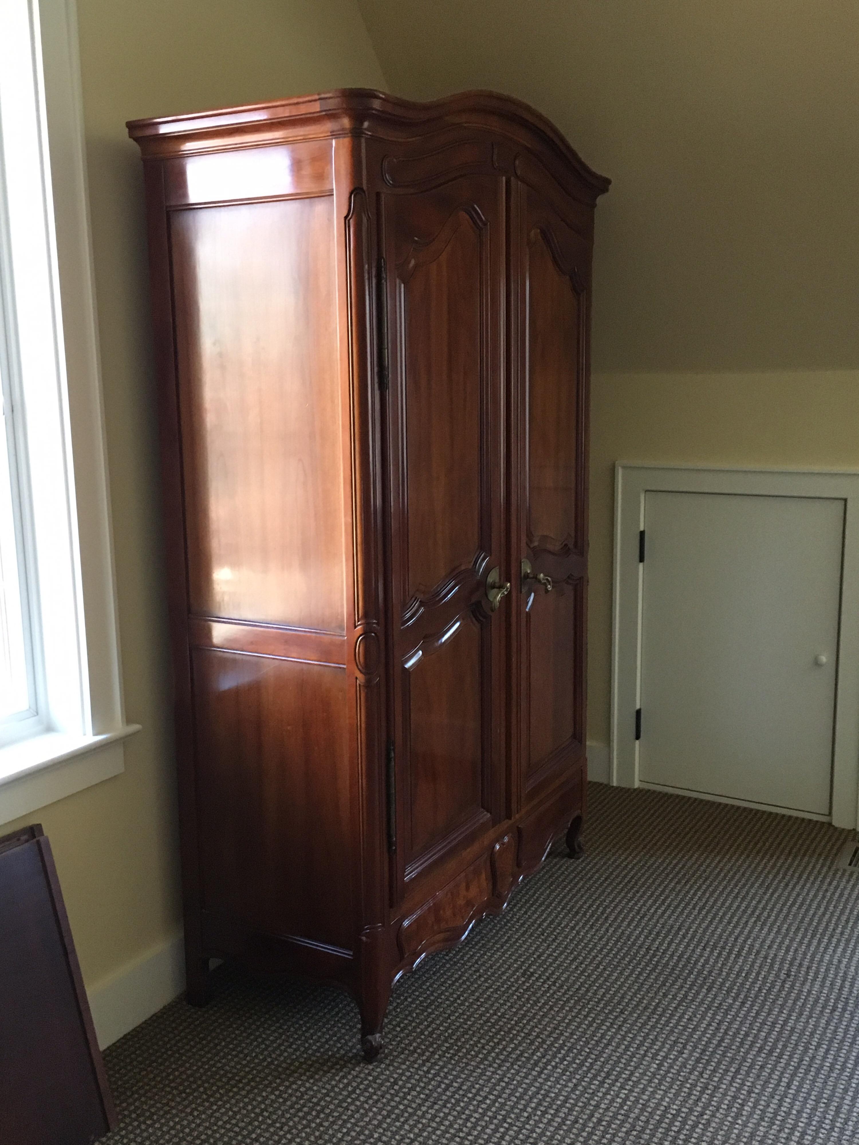 20th Century French Provincial Style Walnut Armoire by John Widdicomb For Sale 8