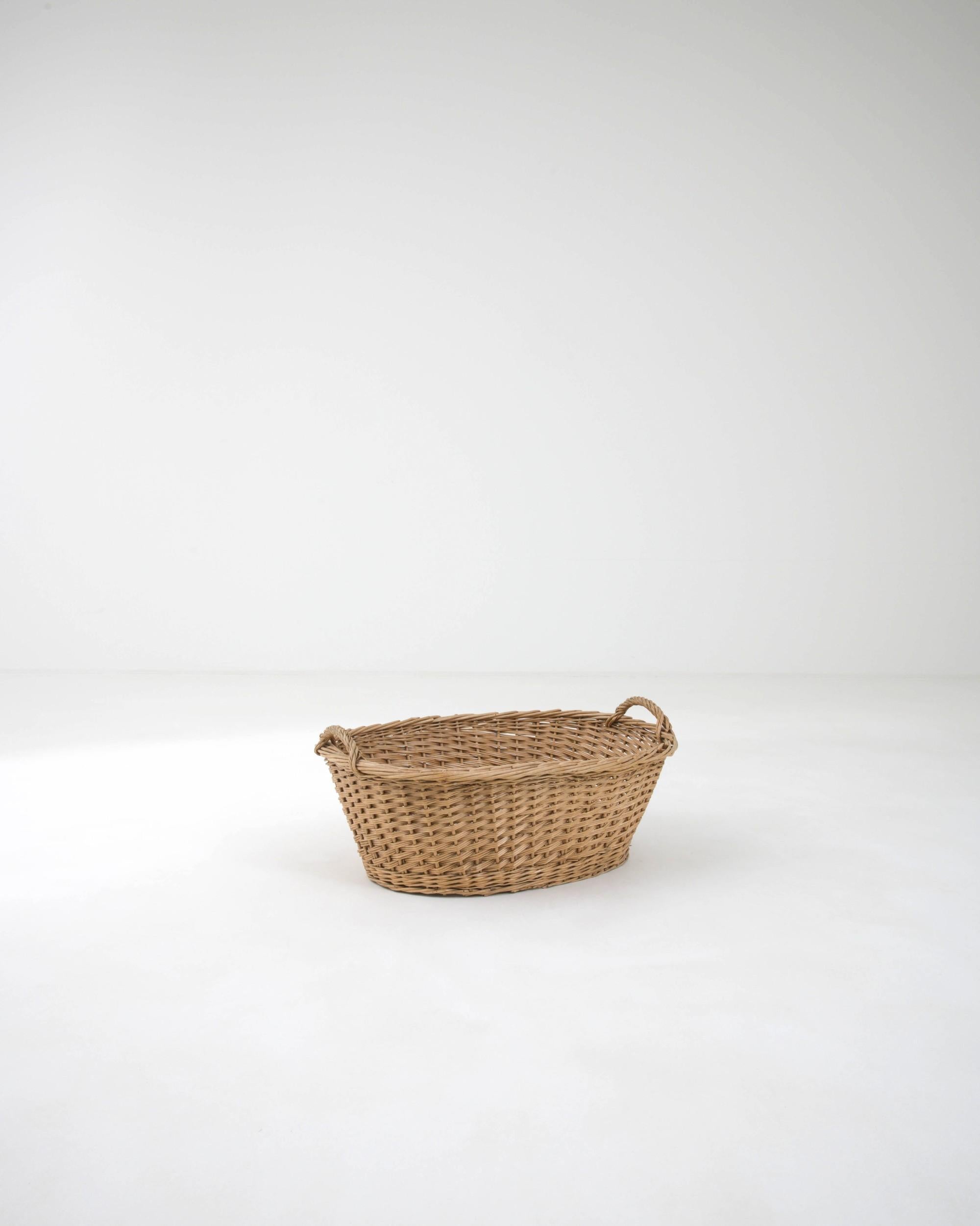 20th Century French Provincial Wicker Basket 1