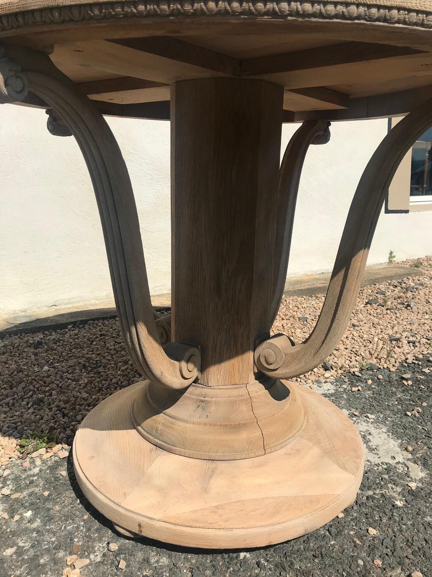Gueridon francese del XX secolo in rovere grezzo Art Deco, 1925 in vendita 3