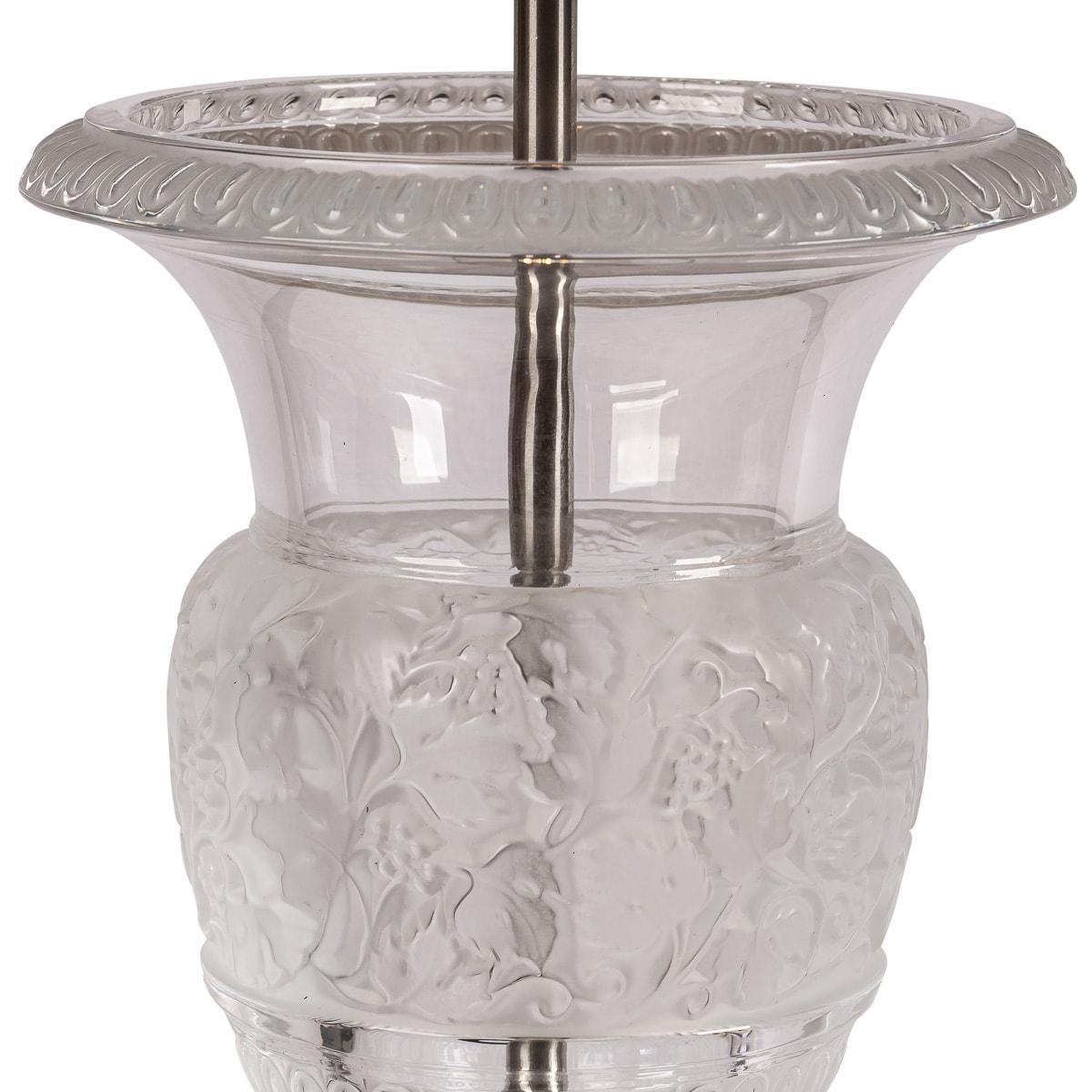 Glass 20th Century French René Lalique 'Versailles Lamp', c.2000 For Sale