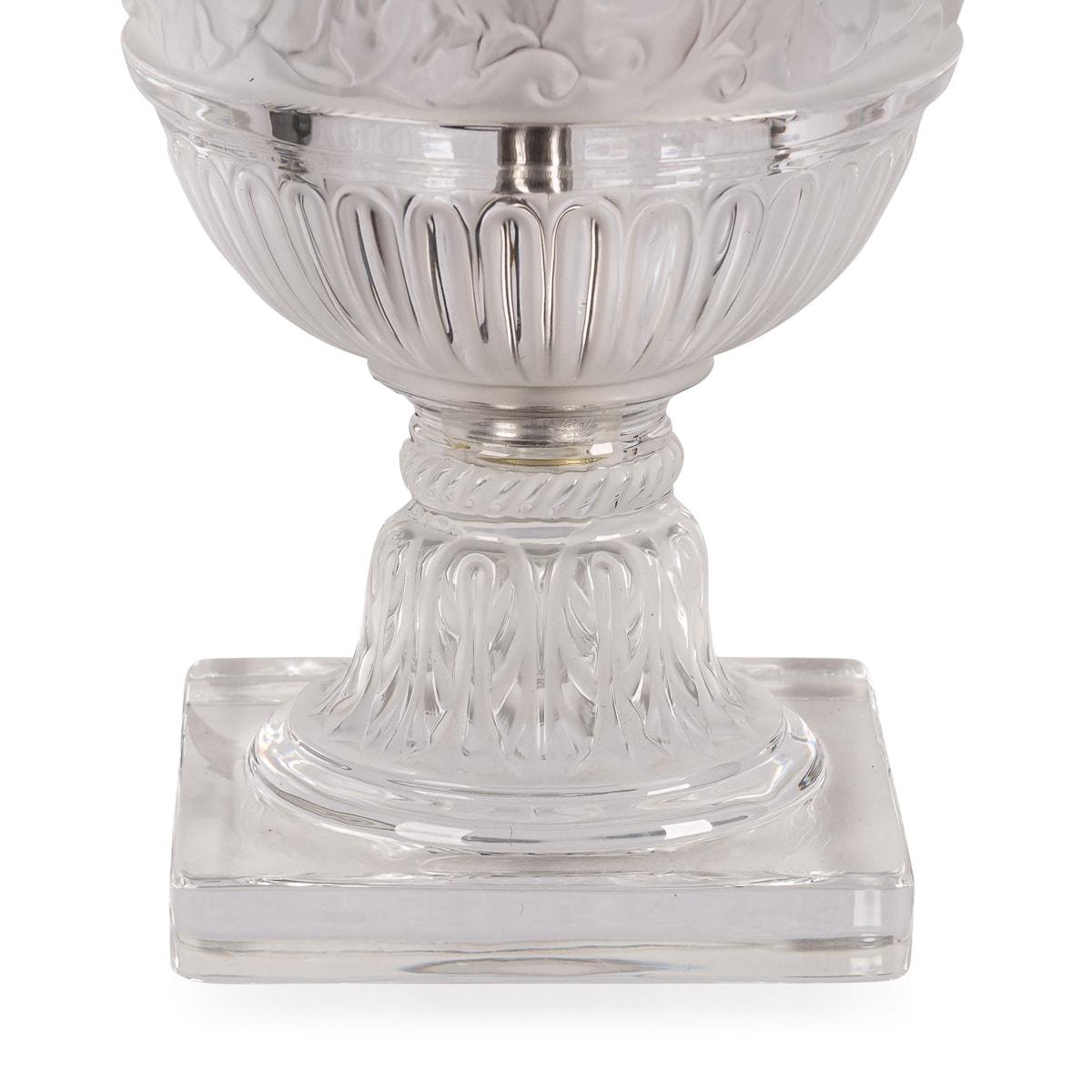 20th Century French René Lalique 'Versailles Lamp', c.2000 For Sale 2