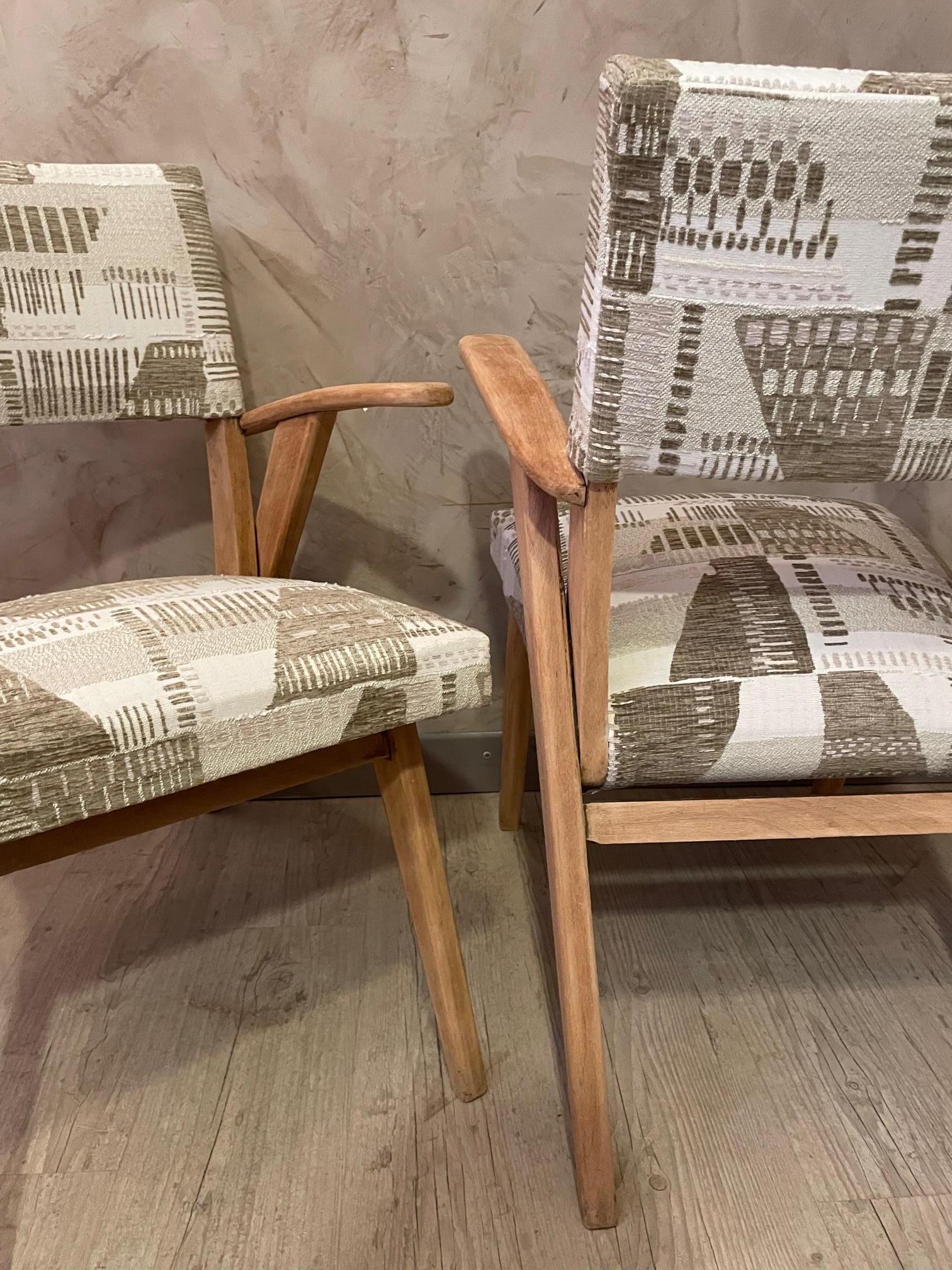 20th Century French Reupholstered Pair of Bridge Chairs For Sale 7