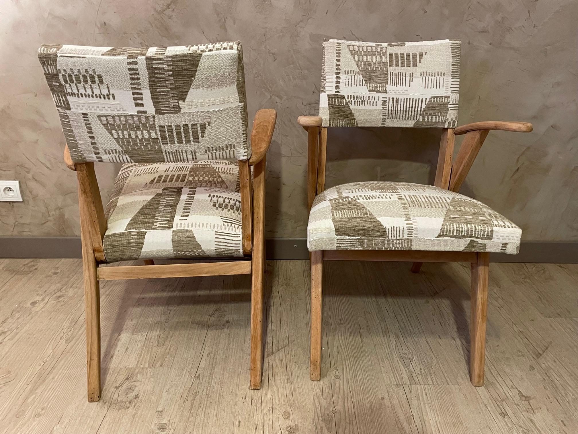 20th Century French Reupholstered Pair of Bridge Chairs For Sale 4