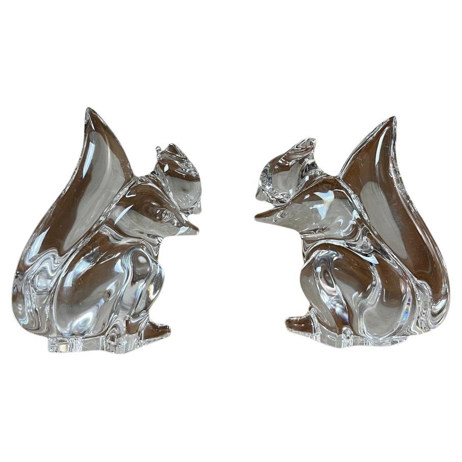 Paire d'écureuils en cristal français du Saint Louis du 20e siècle, années 1980 en vente