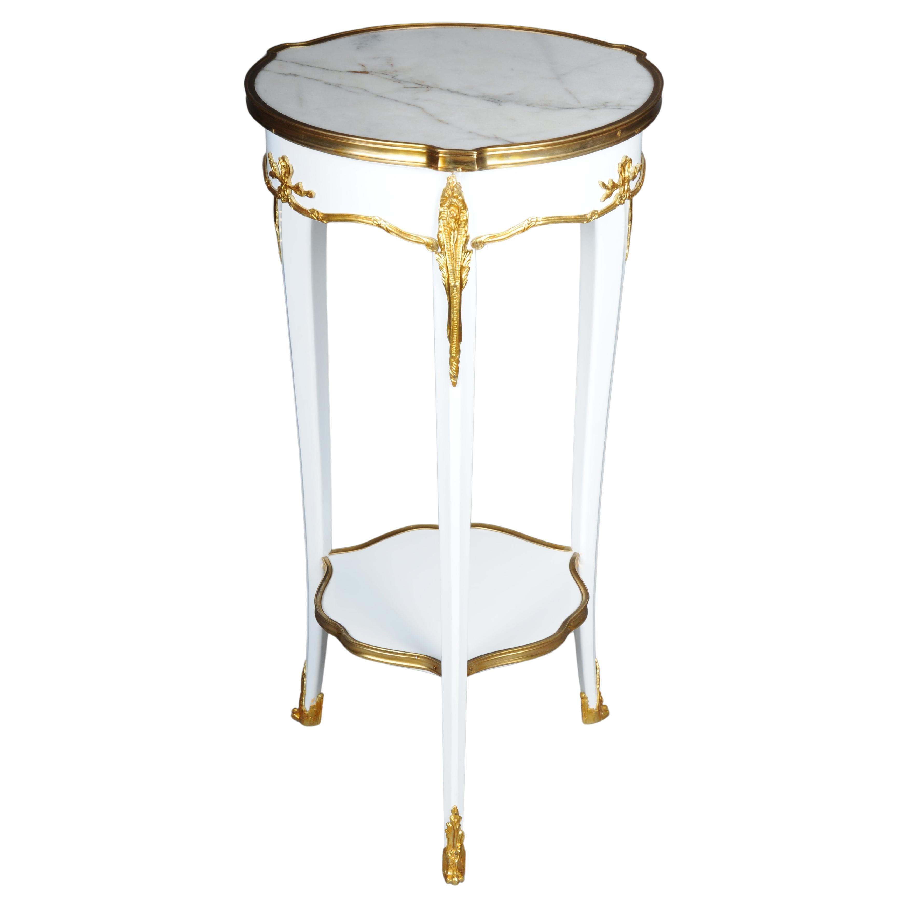 20th Century French Salon Side Table in Louis XV After F. Linke, white For Sale