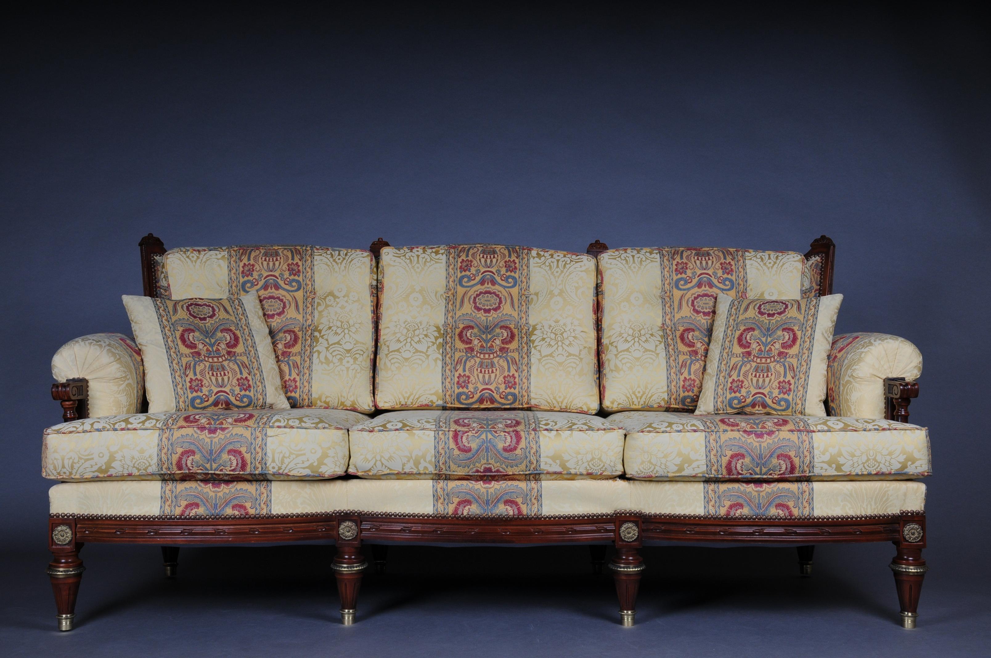 20th Century French Seating Group / Couch Set Louis XVI In Good Condition For Sale In Berlin, DE