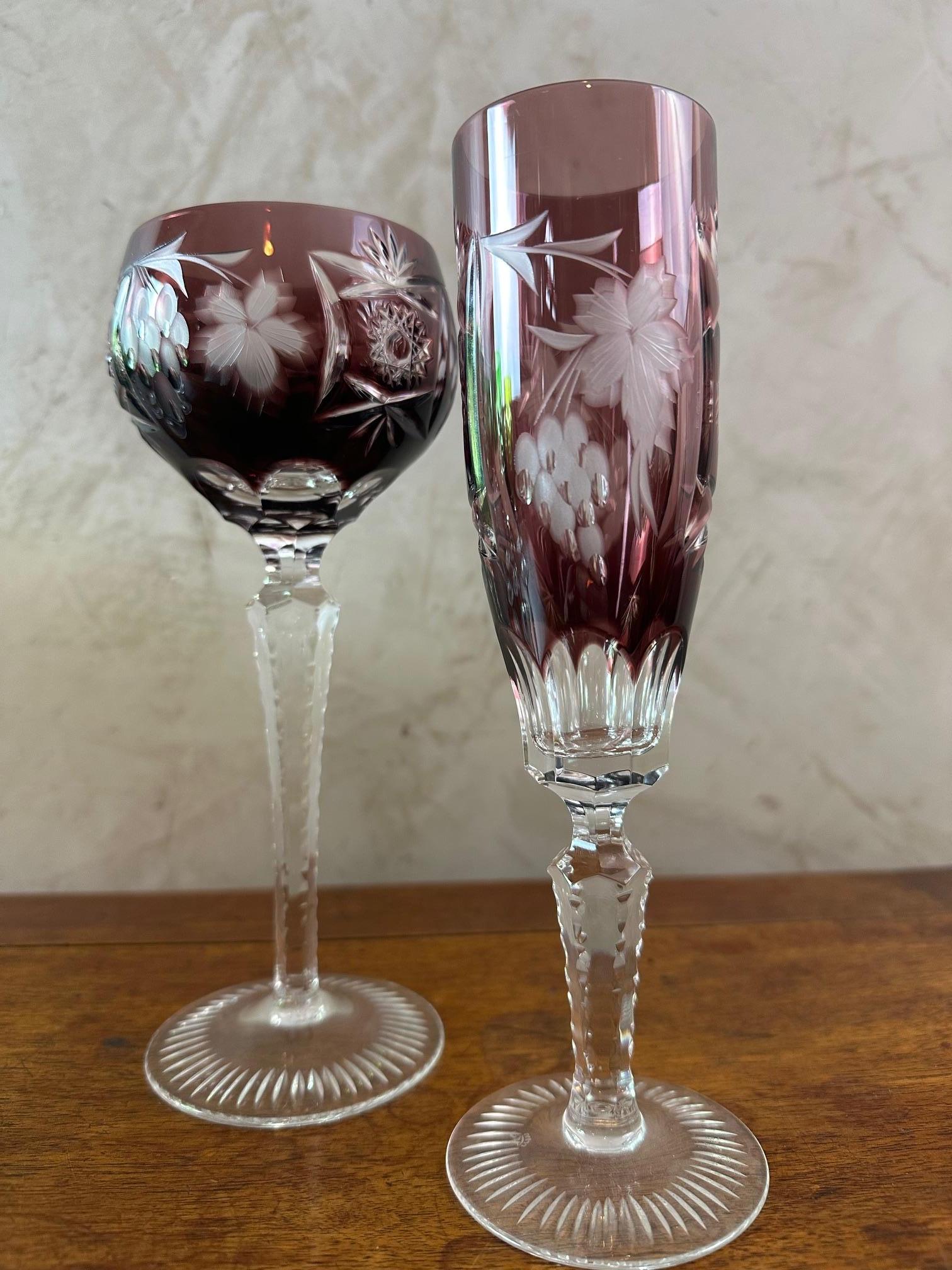 20th century French Set of 10 Crystal Wine glasses and Champagne Glasses, 1950s 6