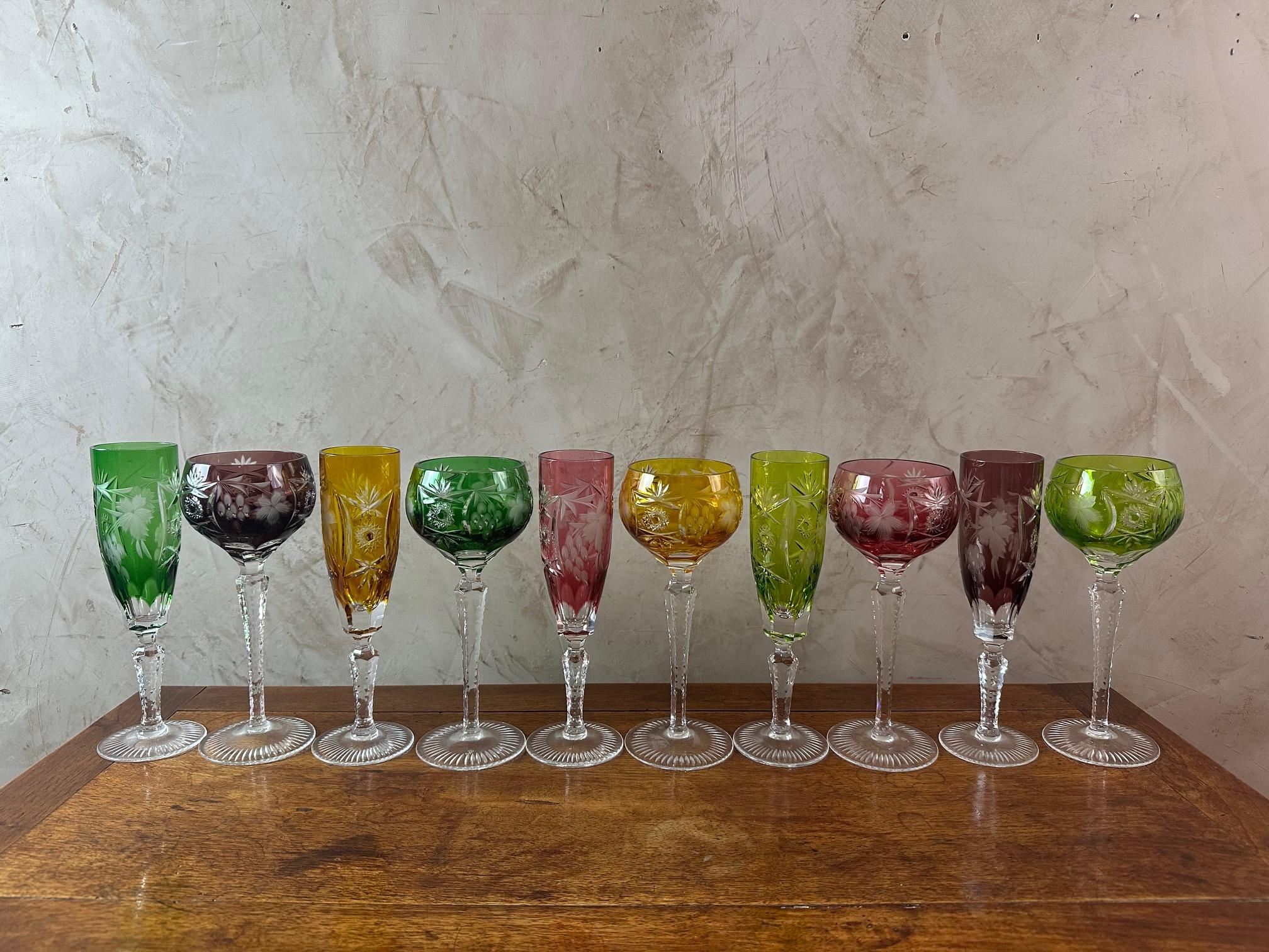 Mid-20th Century 20th century French Set of 10 Crystal Wine glasses and Champagne Glasses, 1950s