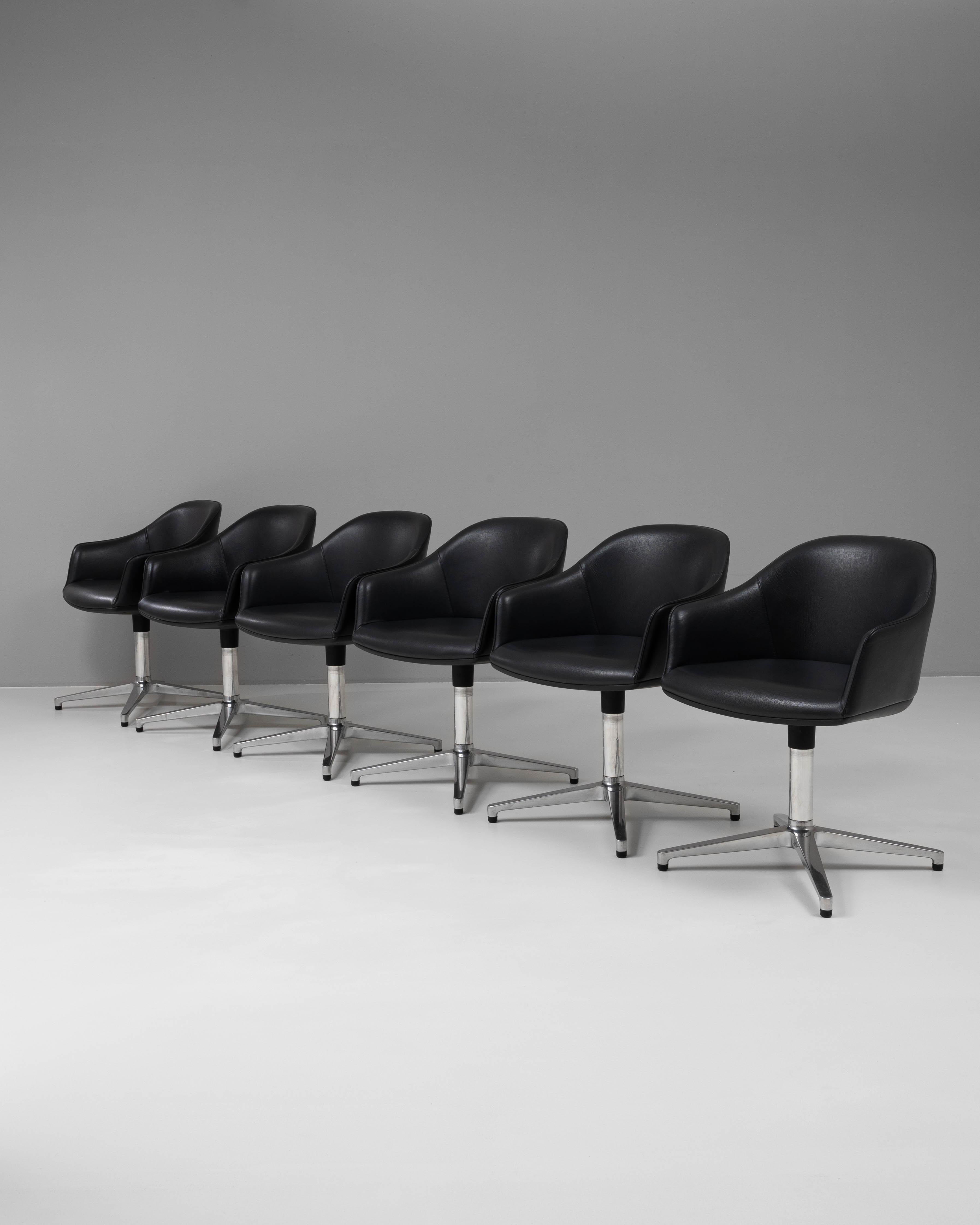 Ensemble de 6 chaises françaises du 20ème siècle en métal et cuir par Ronan & Erwan Bouroullec en vente 5