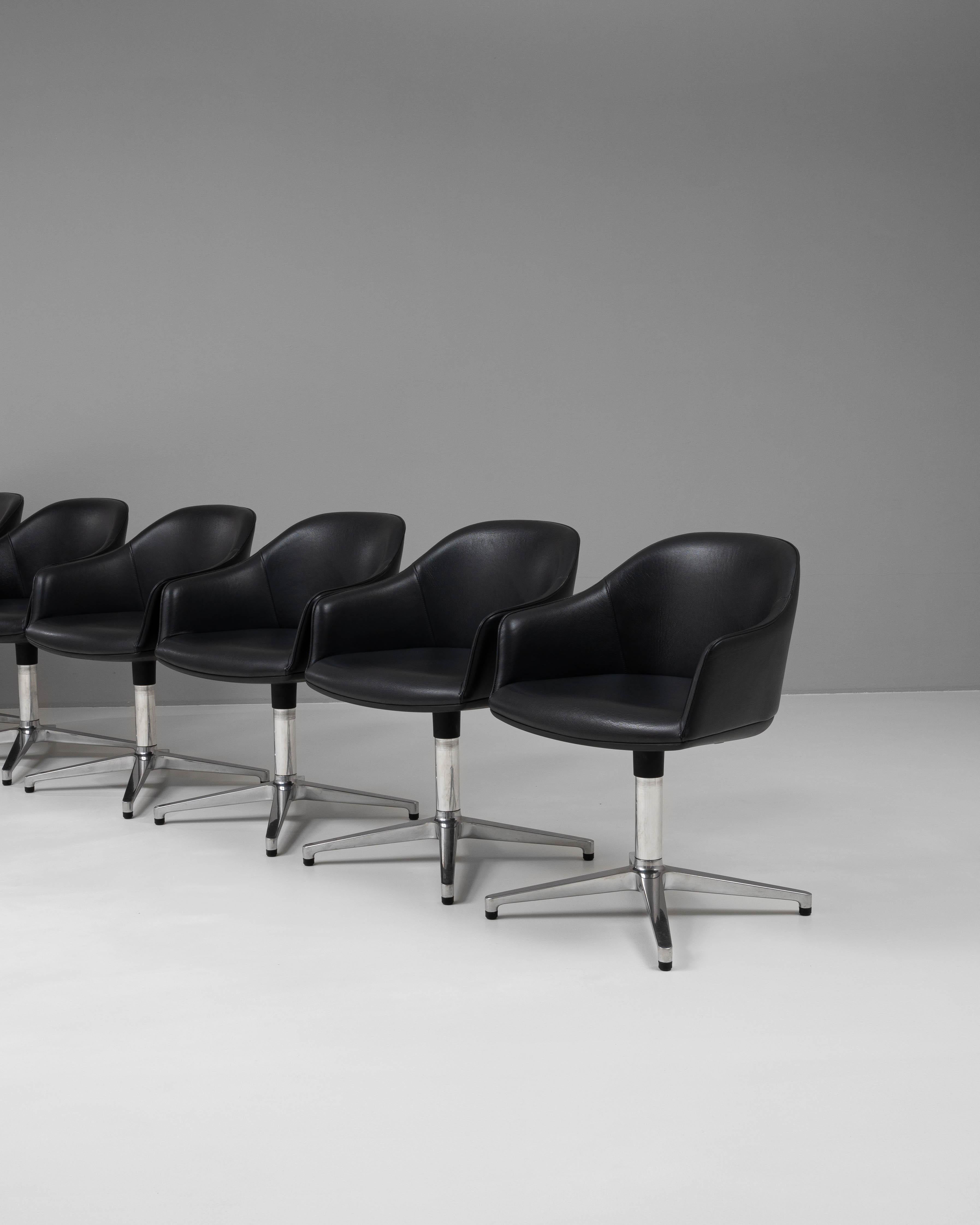 Ensemble de 6 chaises françaises du 20ème siècle en métal et cuir par Ronan & Erwan Bouroullec en vente 6