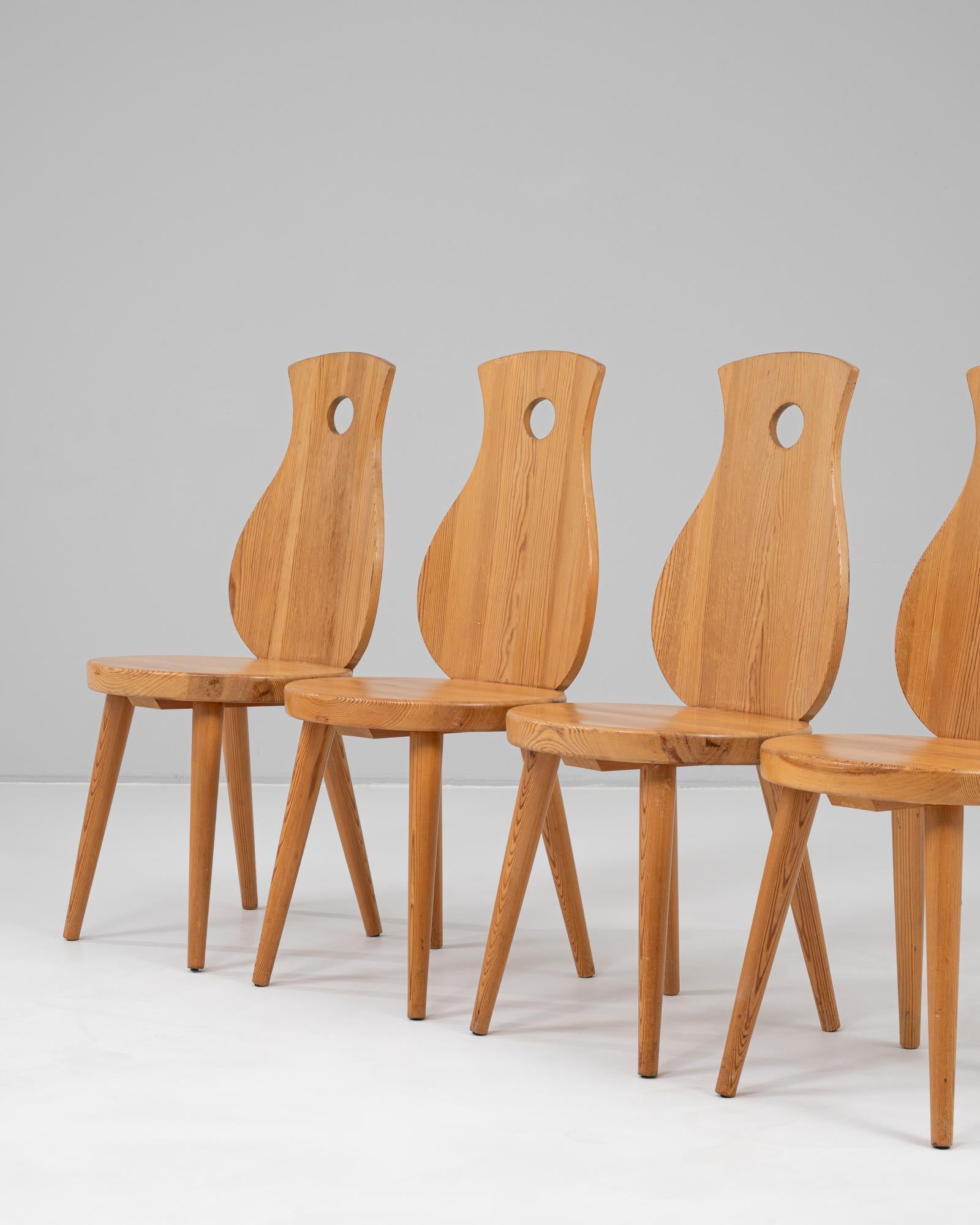 20th Century French Set Of Four Wooden Dining Chairs For Sale 9