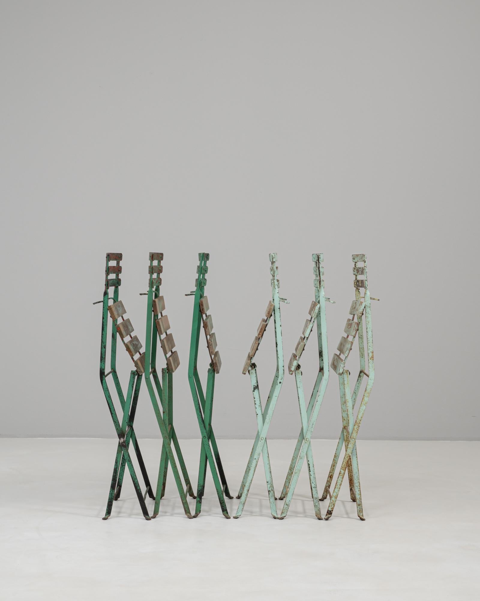 Set di sei sedie da giardino in metallo del XX secolo in Francia in vendita 9