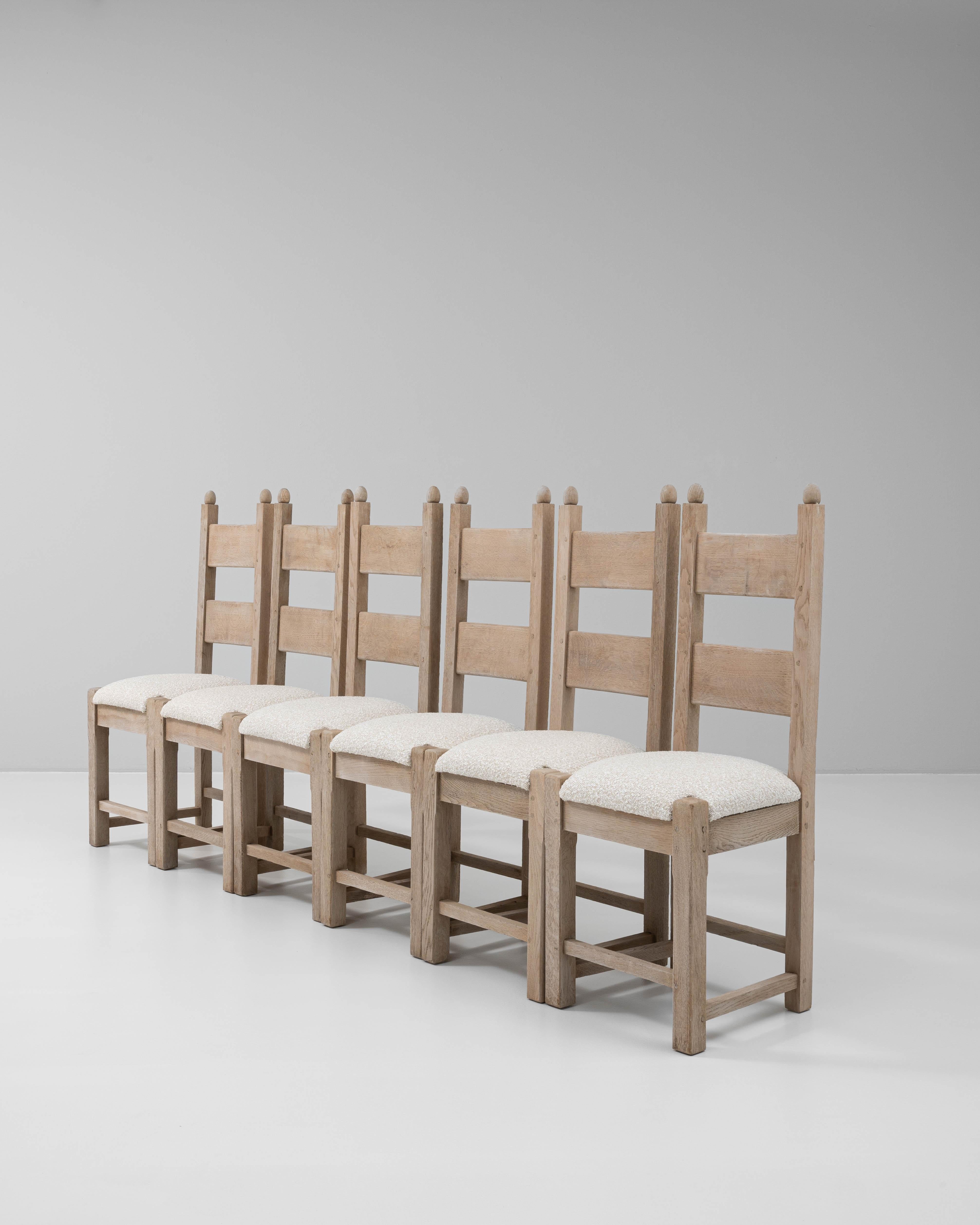 20th Century French Set Of Six Oak Dining Chairs en venta 4