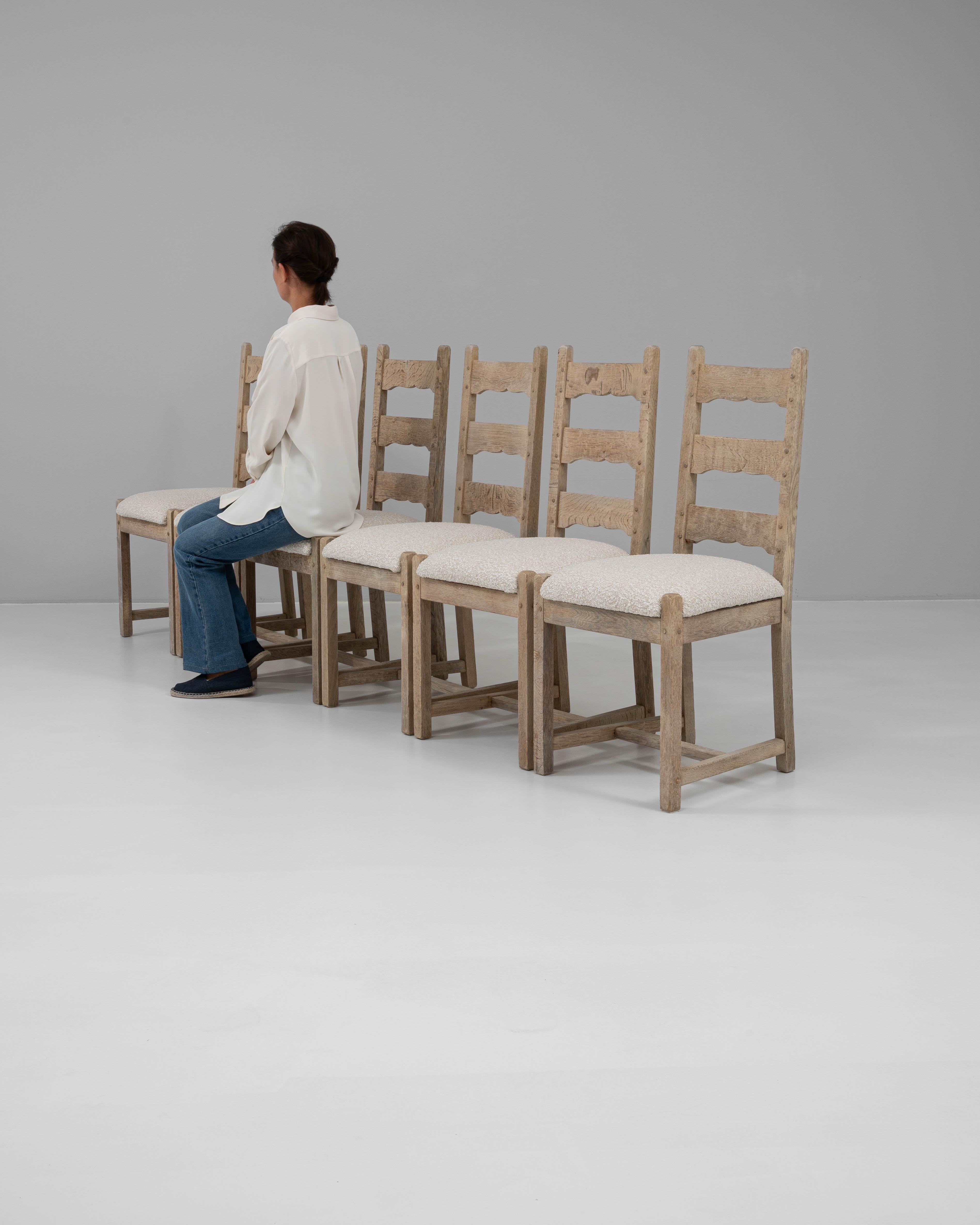 20th Century French Set Of Six Oak Dining Chairs en venta 5