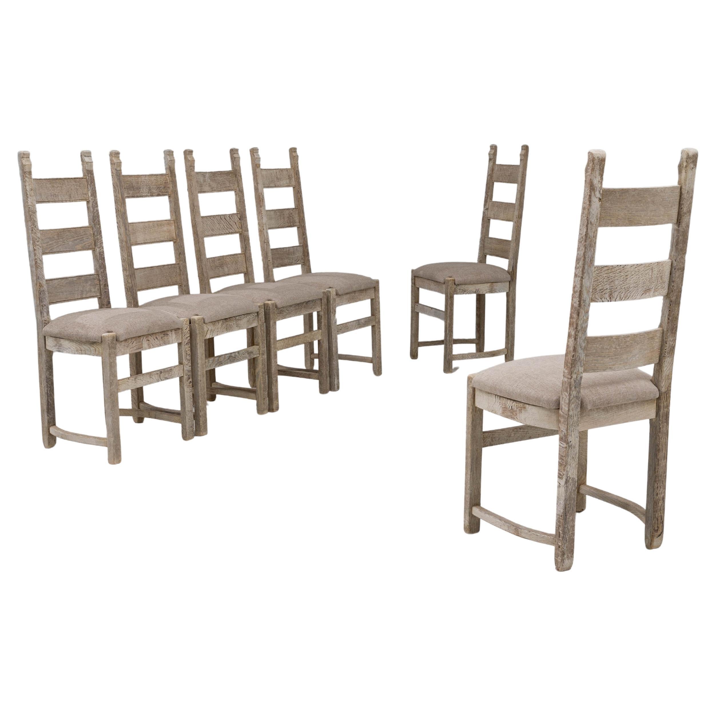 Juego Francés Del Siglo XX De Seis Sillas De Comedor De Roble en venta