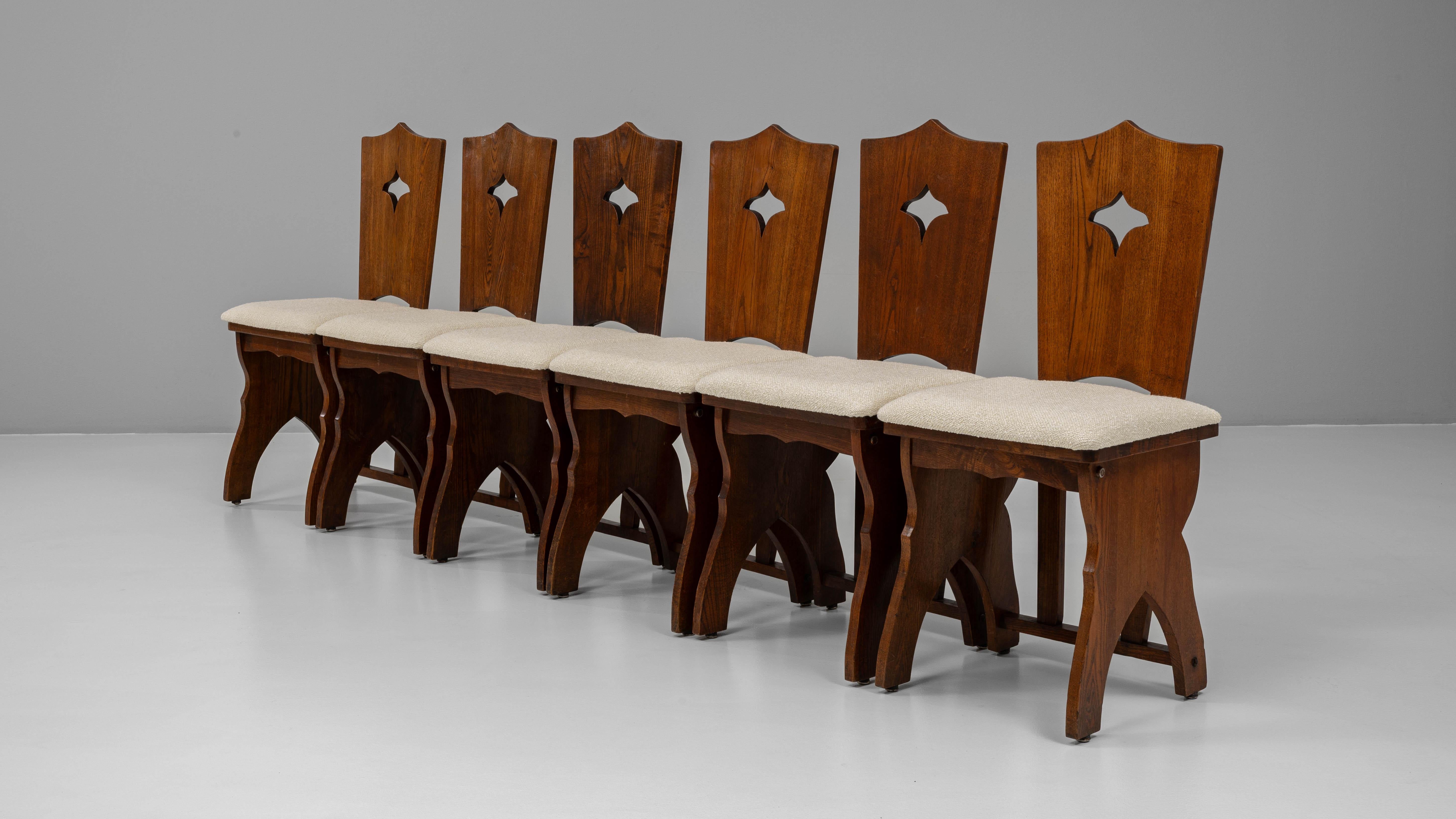 Ensemble de six chaises de salle à manger en chêne du 20e siècle avec sièges tapissés en vente 7