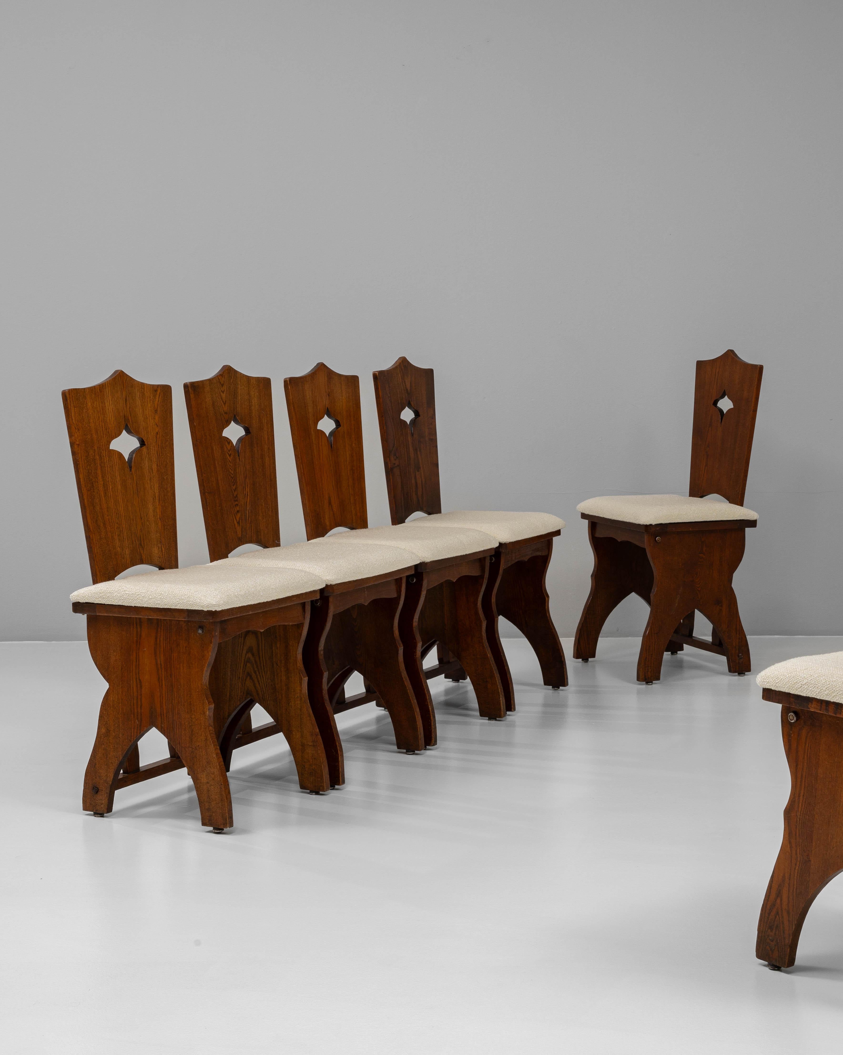 Ensemble de six chaises de salle à manger en chêne du 20e siècle avec sièges tapissés Bon état - En vente à High Point, NC