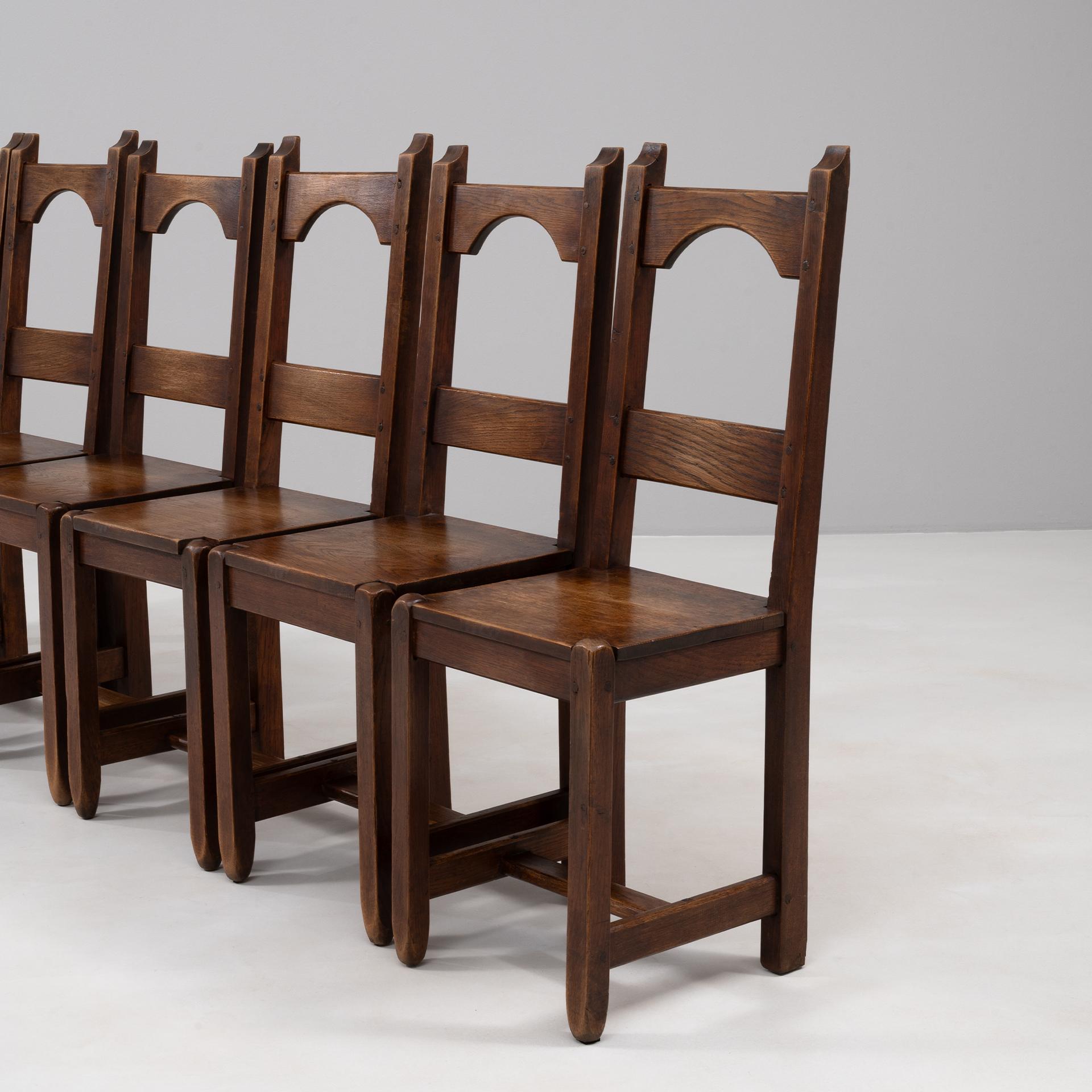 20th Century French Set Of Six Wooden Dining Chairs in Original Patina en vente 1