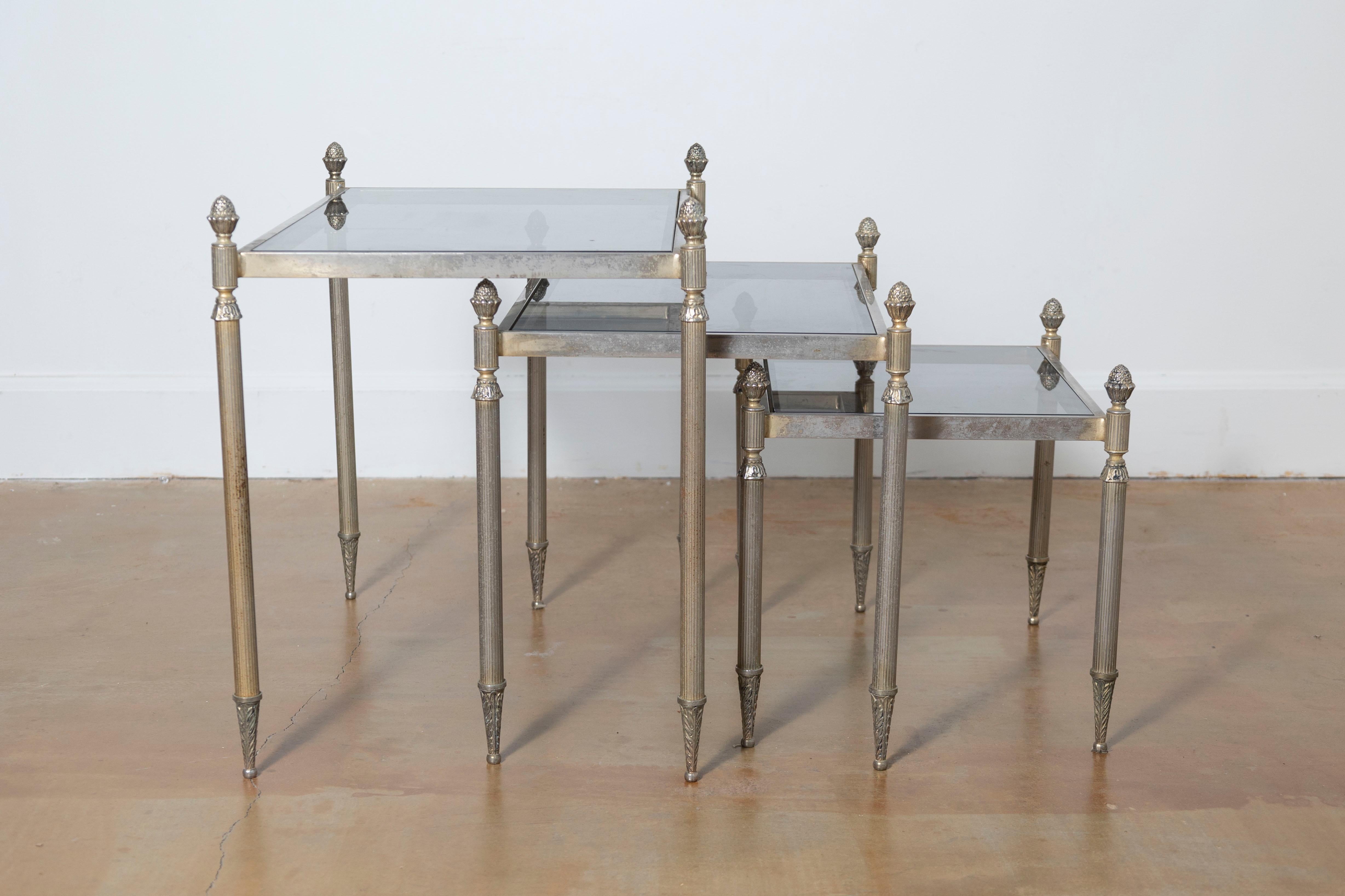 20th Century French Set of Three Nesting Tables In Good Condition For Sale In Atlanta, GA