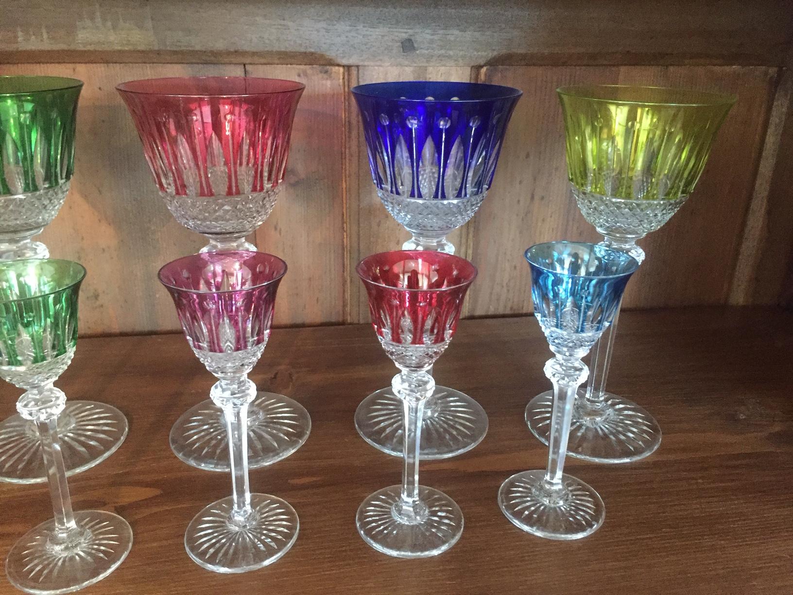 20th Century French Set of Wine and Liquor Crystal Saint Louis Glasses, 1940s In Excellent Condition In LEGNY, FR