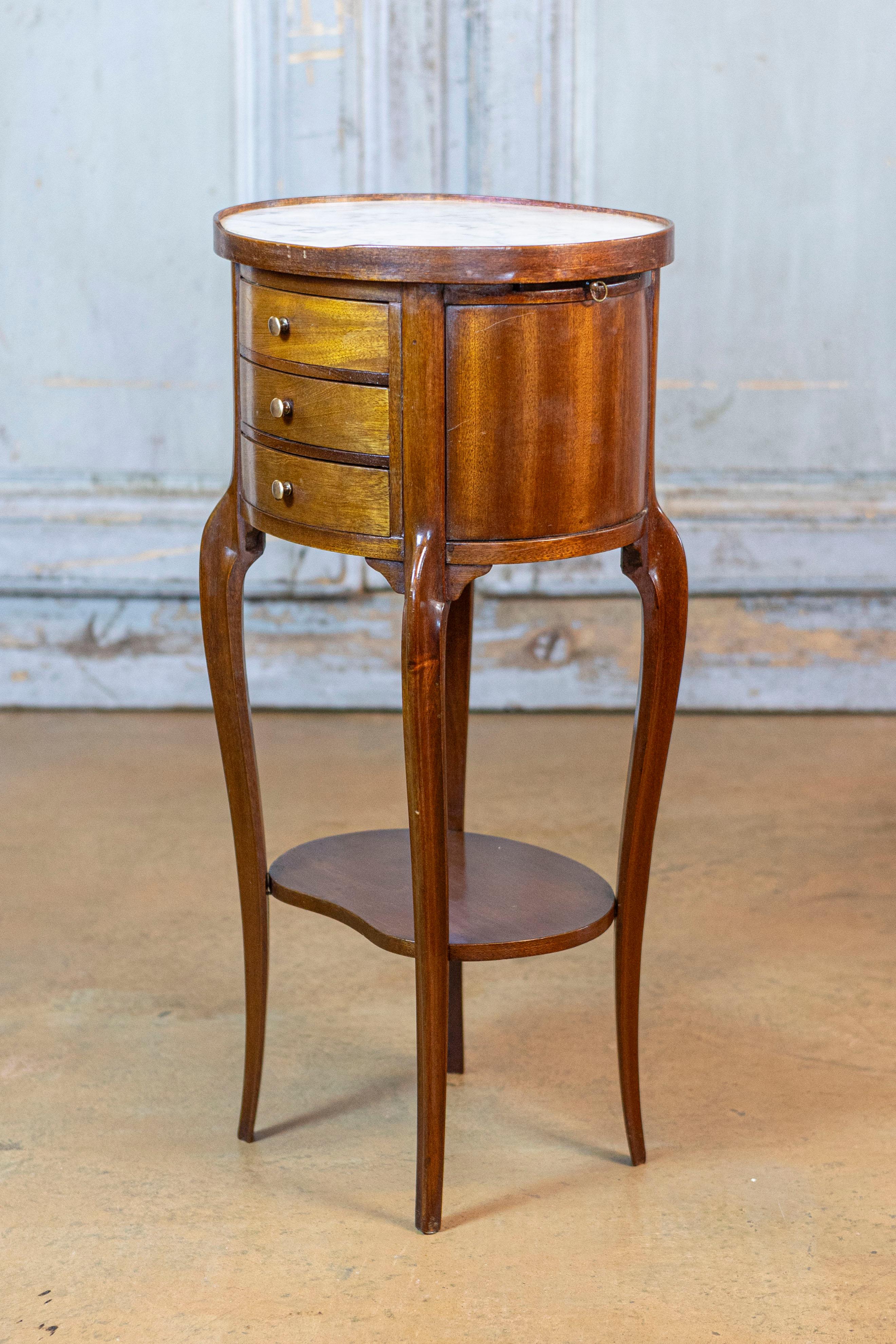 20th Century French Side Table In Good Condition For Sale In Atlanta, GA