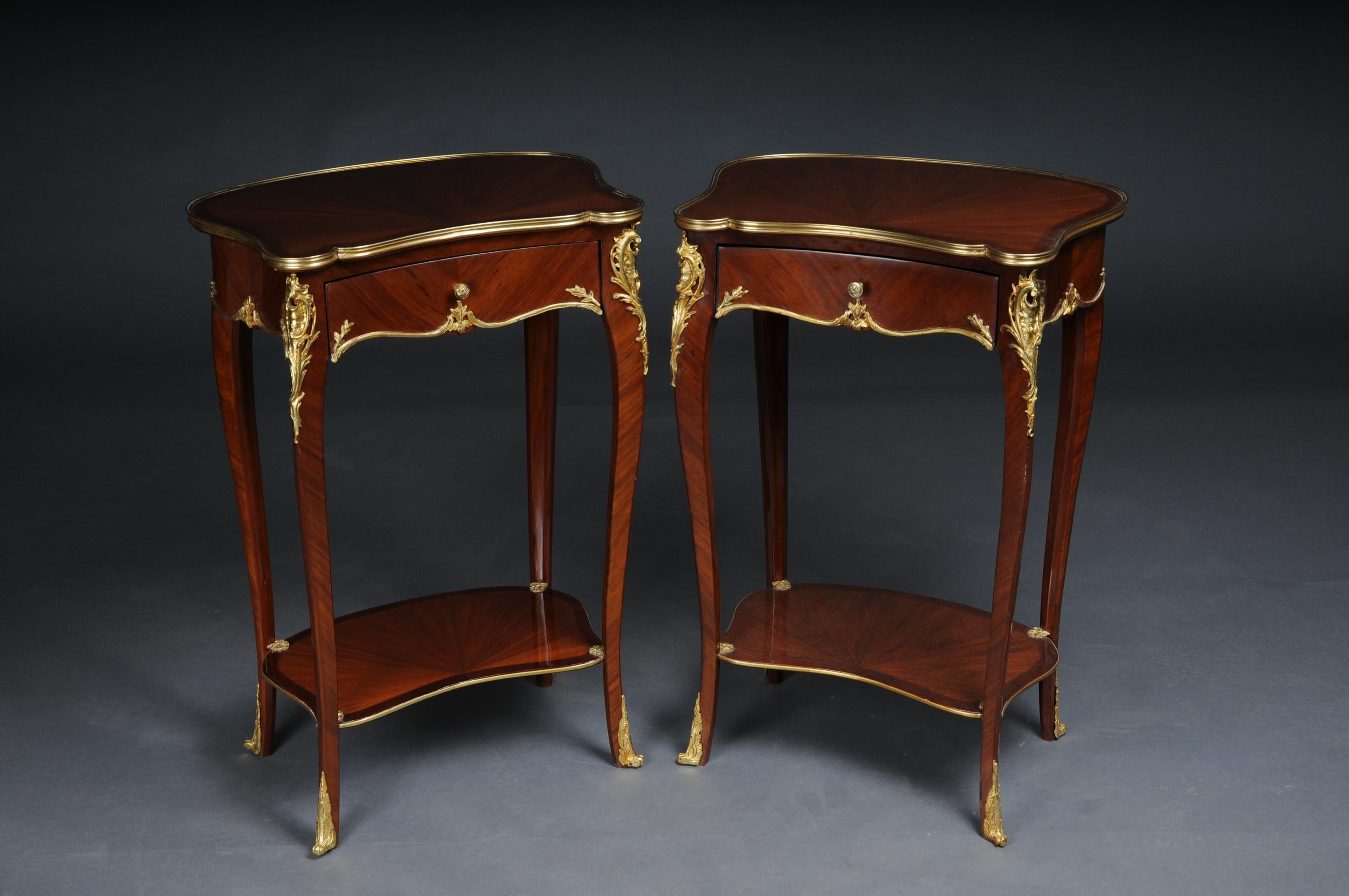 Table d'appoint/table d'appoint française du 20ème siècle/table d'entrée/table de couloir Louis XV en vente 10