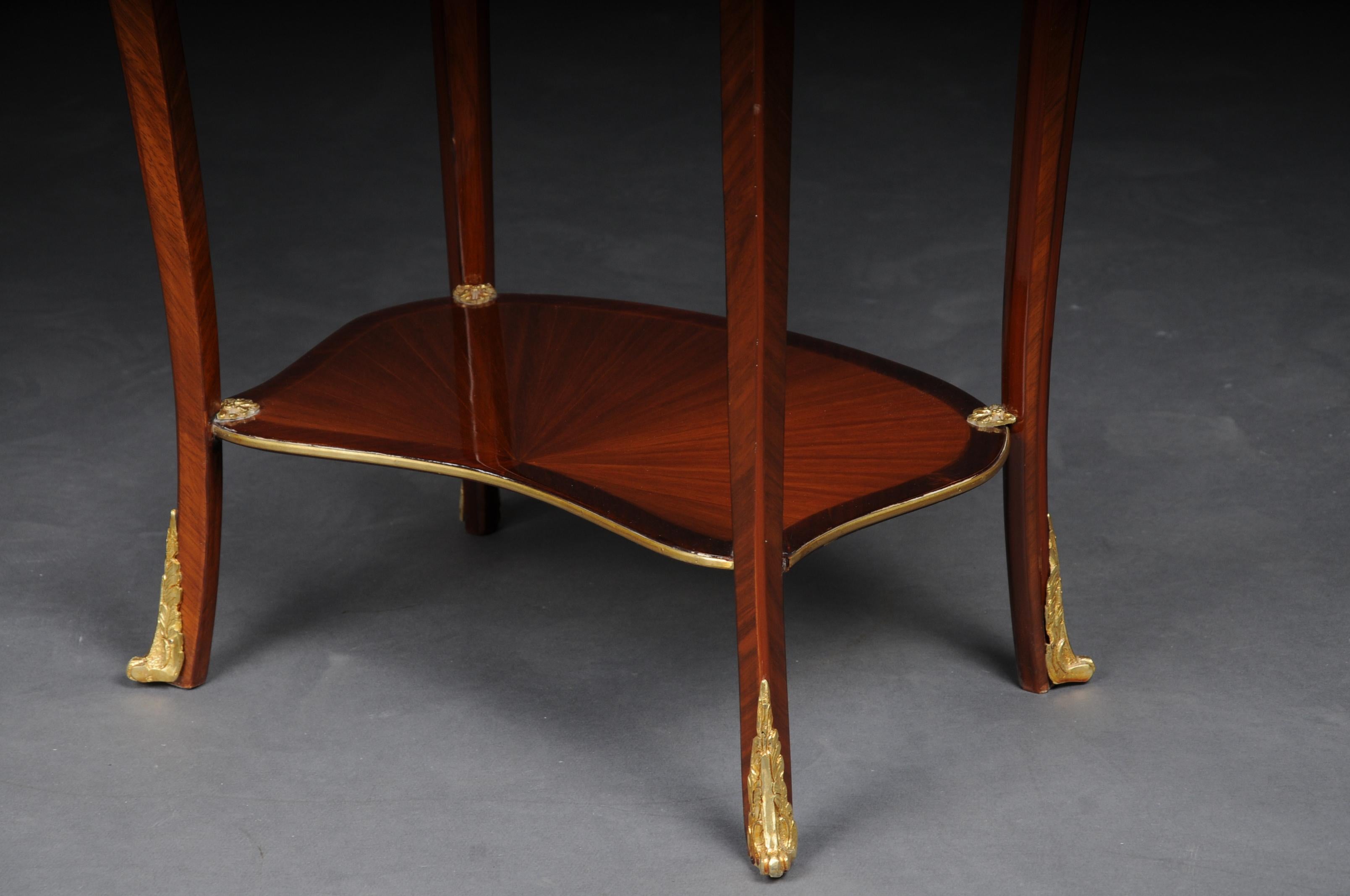 Table d'appoint/table d'appoint française du 20ème siècle/table d'entrée/table de couloir Louis XV en vente 1