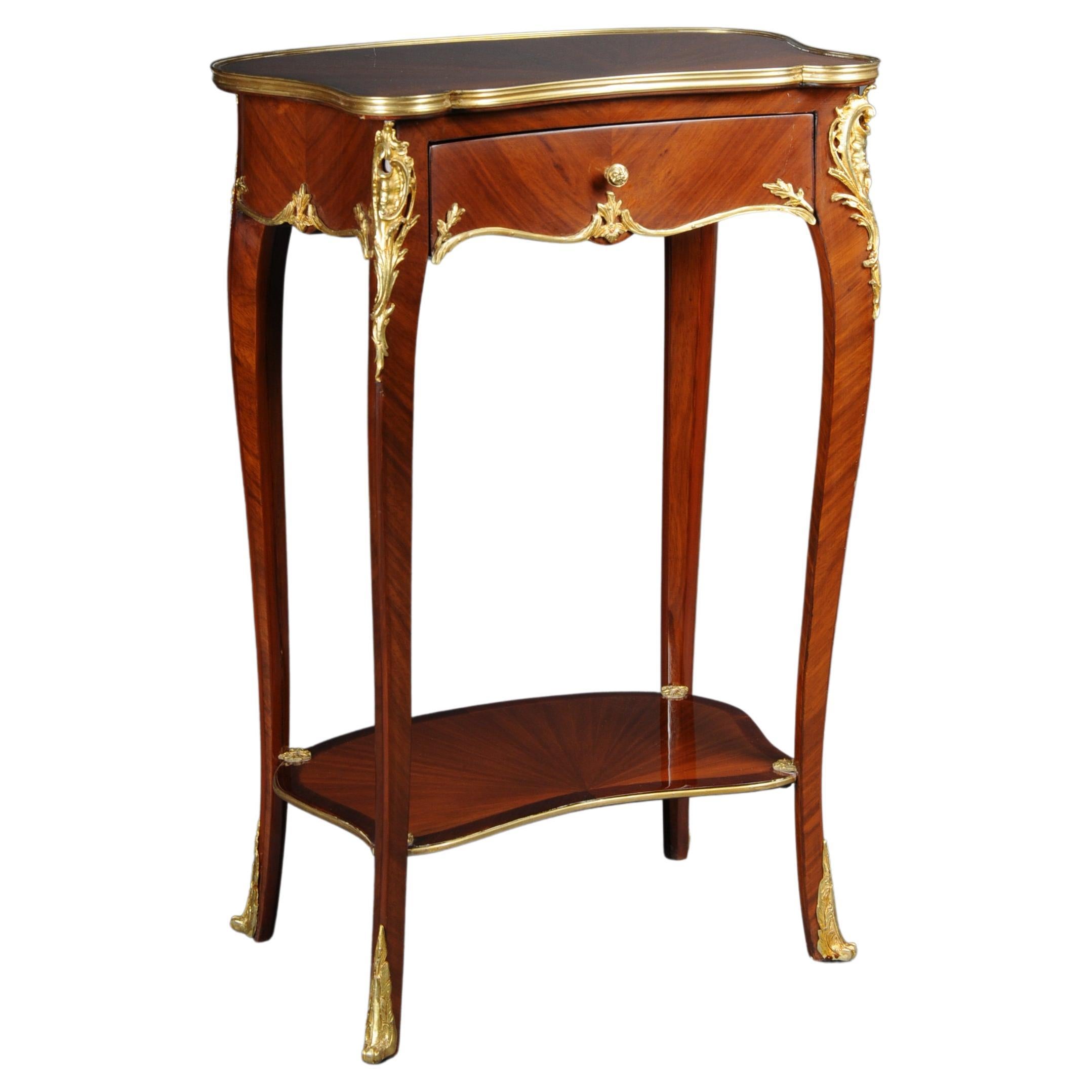 Table d'appoint/table d'appoint française du 20ème siècle/table d'entrée/table de couloir Louis XV en vente