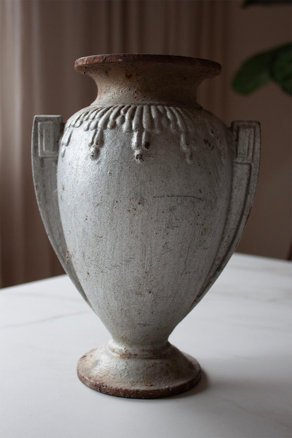 20th Century french silver Art Deco Style Cast Iron Vase (2 out of 2) For Sale 6