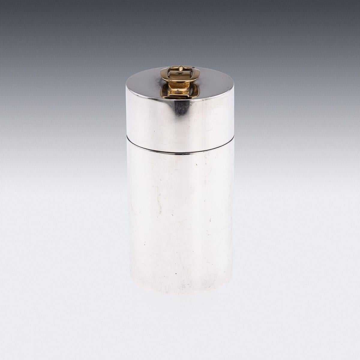 Francese Accendino da tavolo francese del XX secolo in argento e dorato di Hermès, Parigi, 1960 ca. in vendita