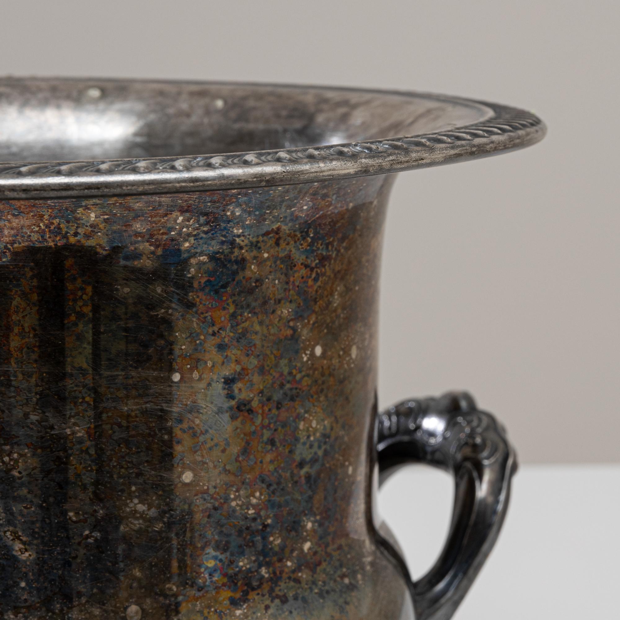 Seau à champagne en métal argenté français du 20e siècle en vente 4