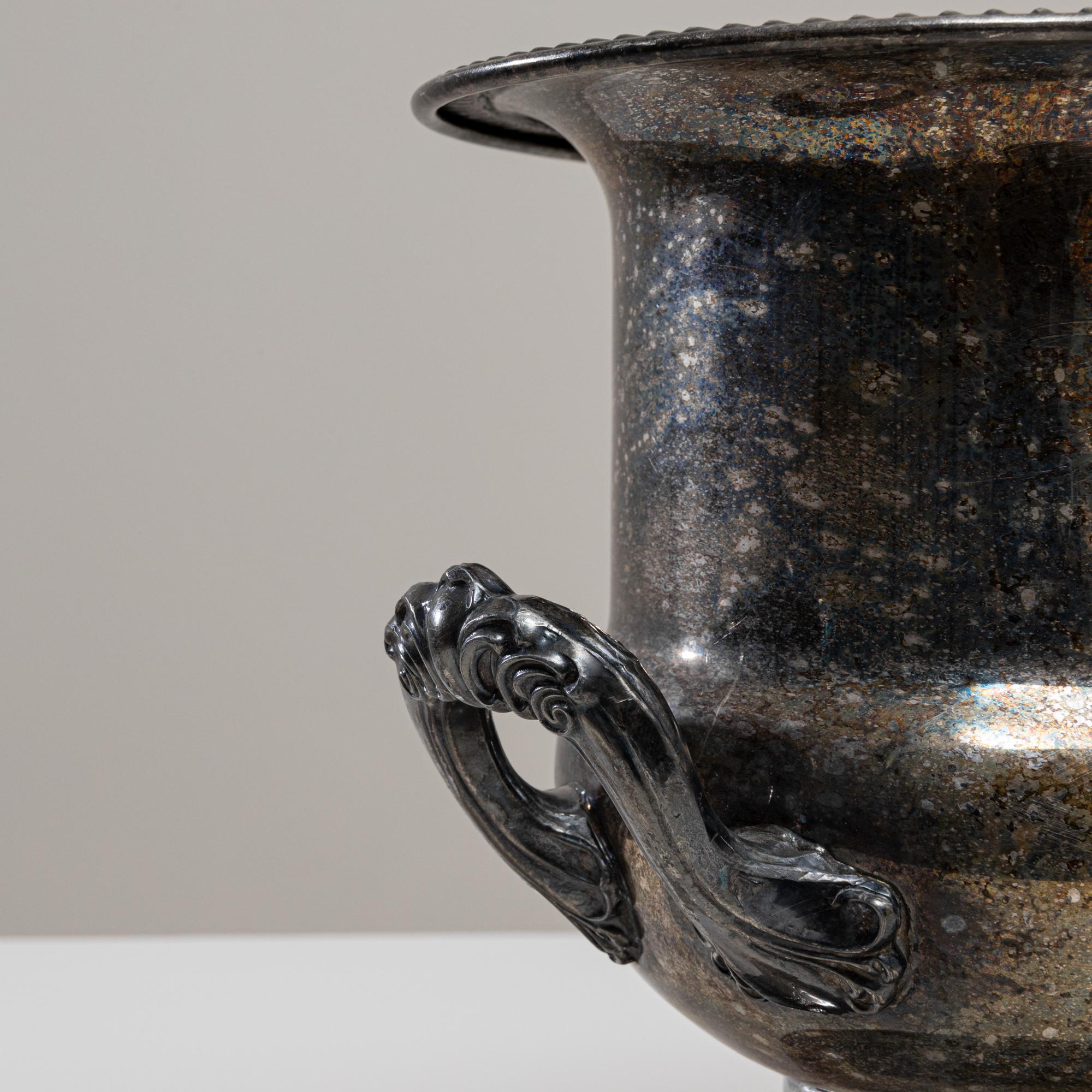 Seau à champagne en métal argenté français du 20e siècle en vente 5