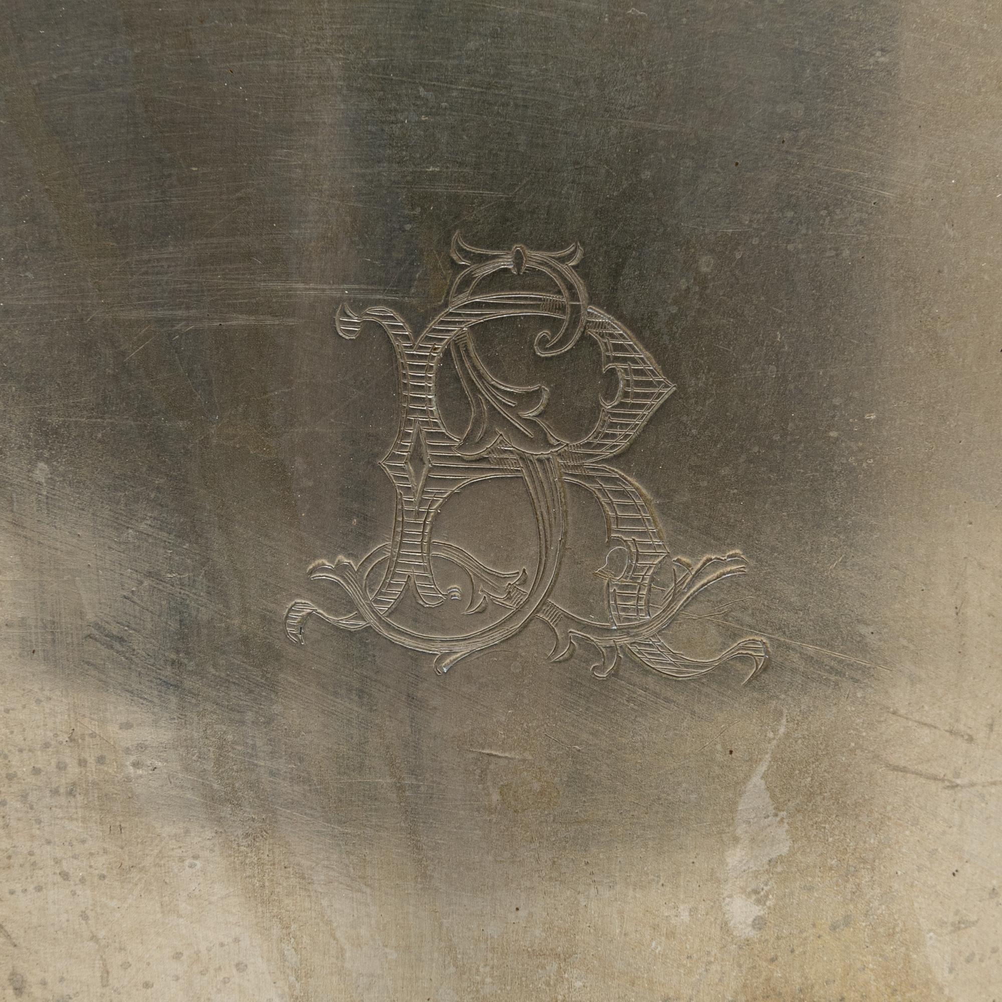 Seau à champagne en métal argenté français du 20e siècle en vente 6