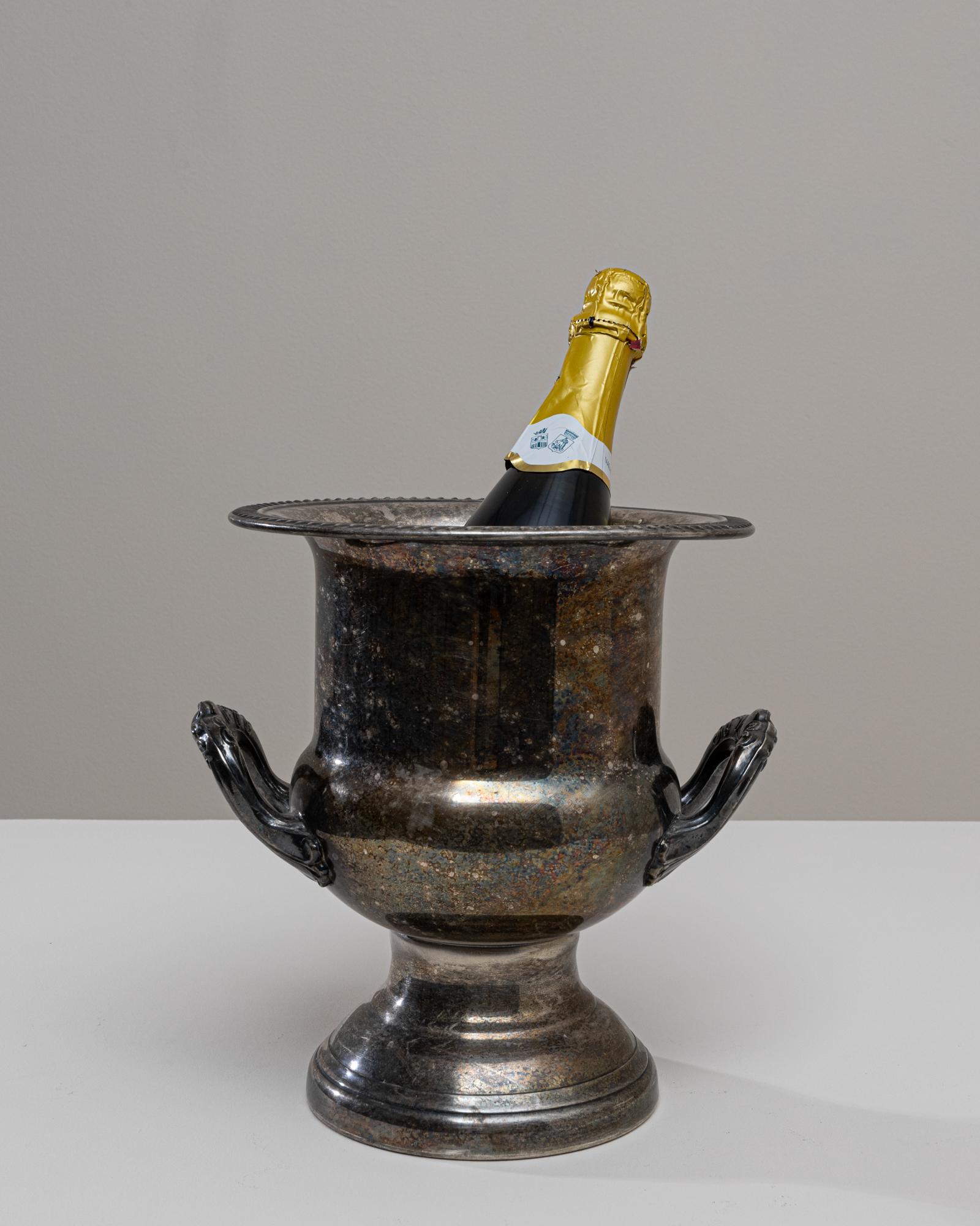 Français Seau à champagne en métal argenté français du 20e siècle en vente