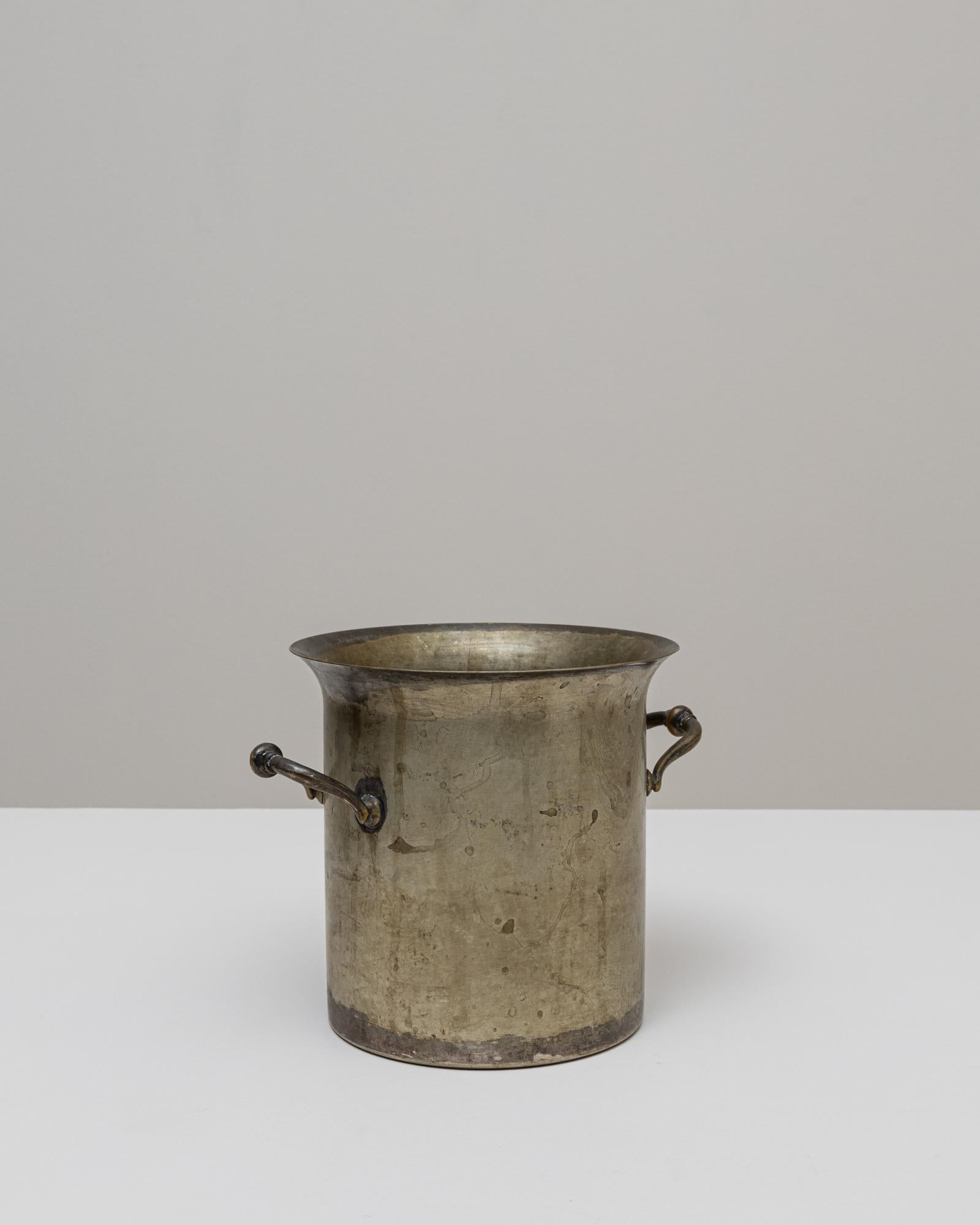 20ième siècle Seau à champagne en métal argenté français du 20e siècle en vente