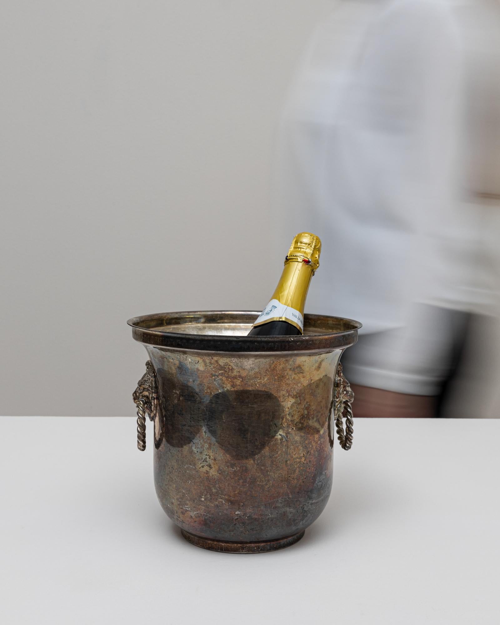 Plaqué argent Seau à champagne en métal argenté français du 20e siècle en vente