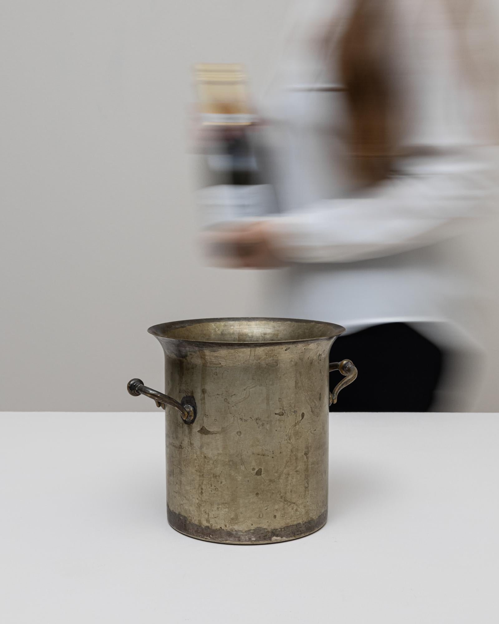 Plaqué argent Seau à champagne en métal argenté français du 20e siècle en vente