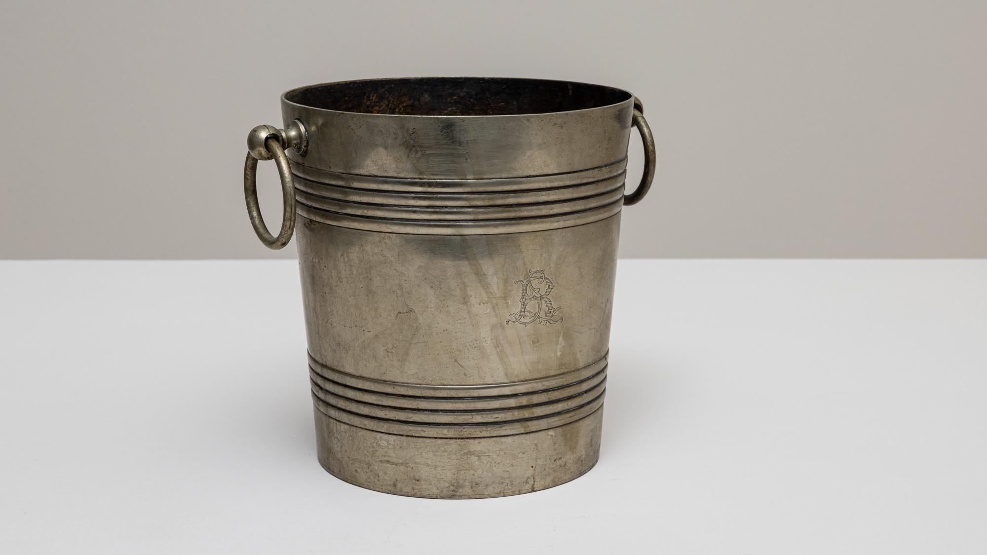 Plaqué argent Seau à champagne en métal argenté français du 20e siècle en vente