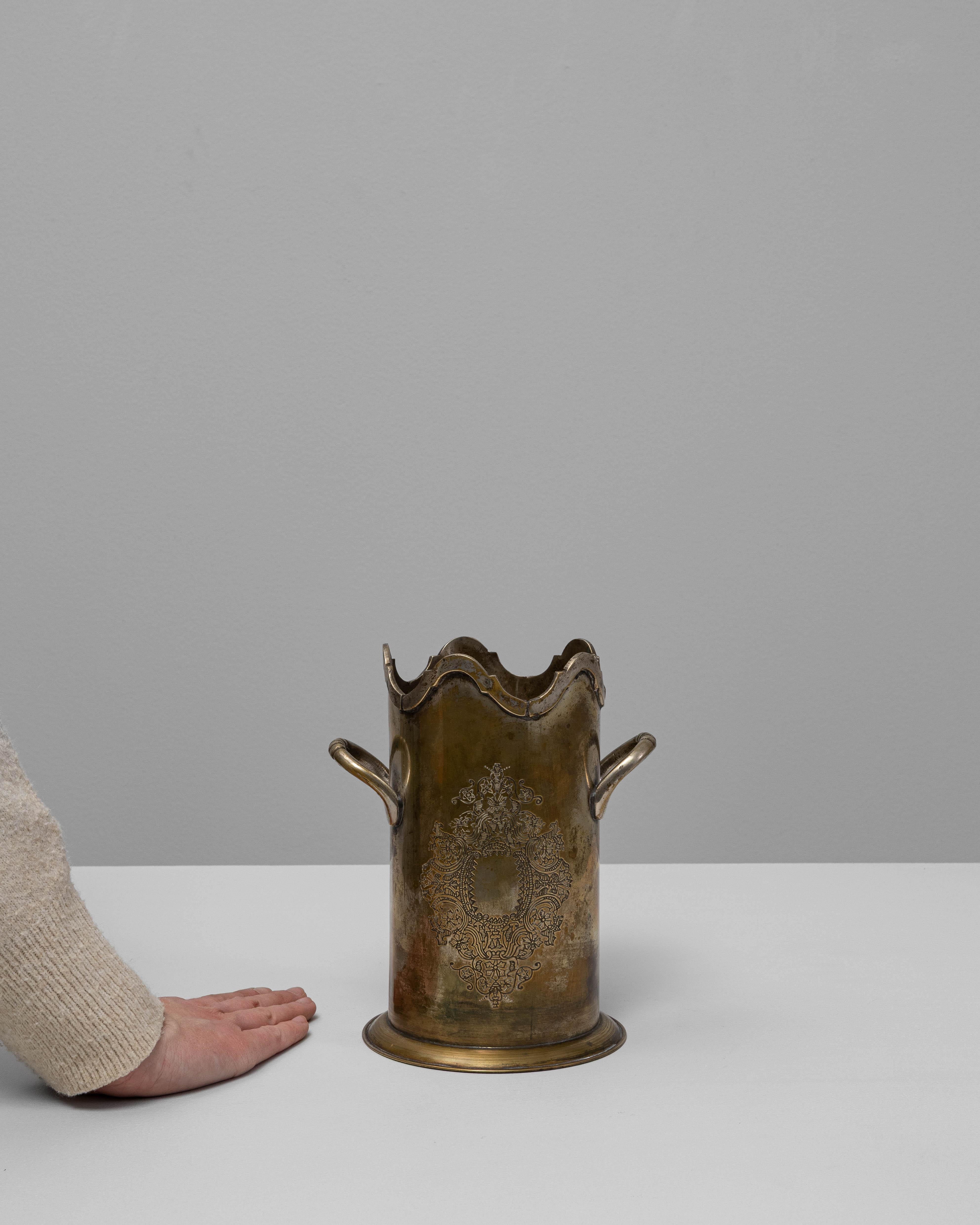 Französischer versilberter Eiskübel des 20. Jahrhunderts im Zustand „Gut“ im Angebot in High Point, NC