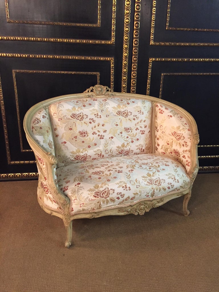 20th Century, French Sofa / canapé in antique Louis Quinze Style For